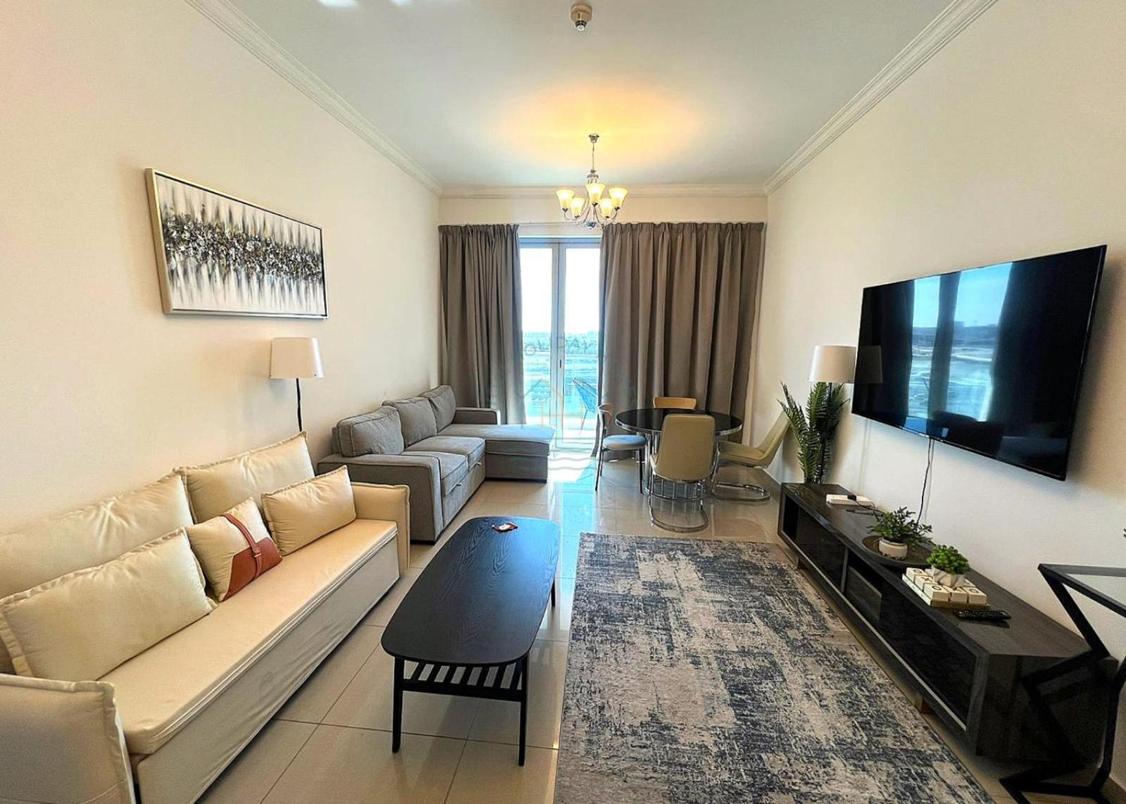Appartement Modern & Cozy 1-br In Business Bay *