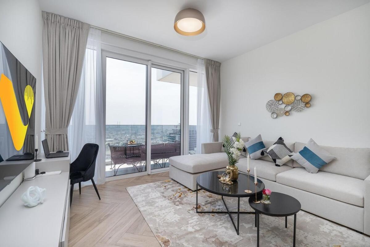 Vogue Al Wasl 1 West 33rd Floor With Sea View , Prime Location Walkable To Metro, Easy Access To Sheikh Zayed Road & World Trade Centre Dubaï