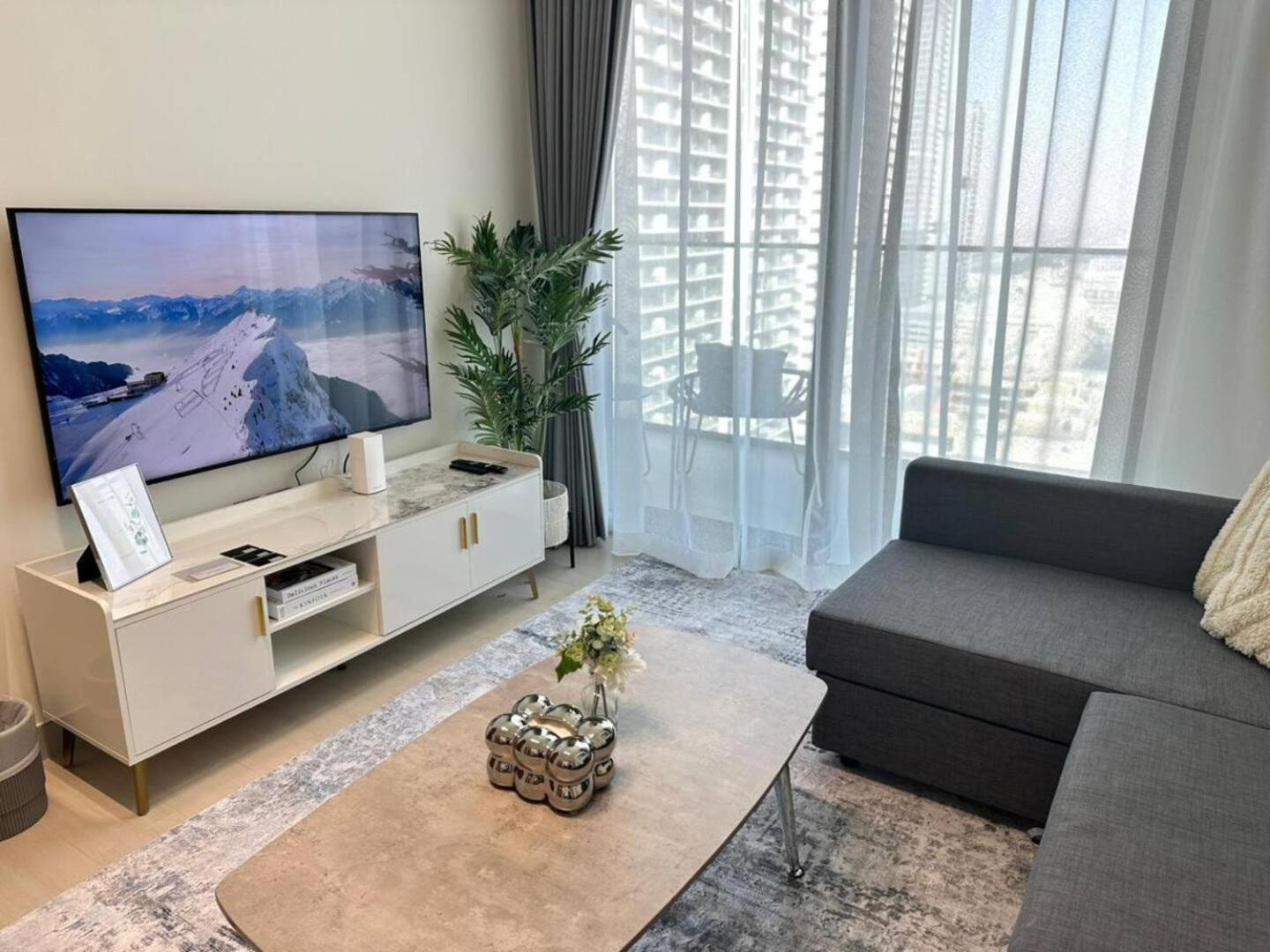 Cozy Modern 1-bedroom In Jvc Appartement *