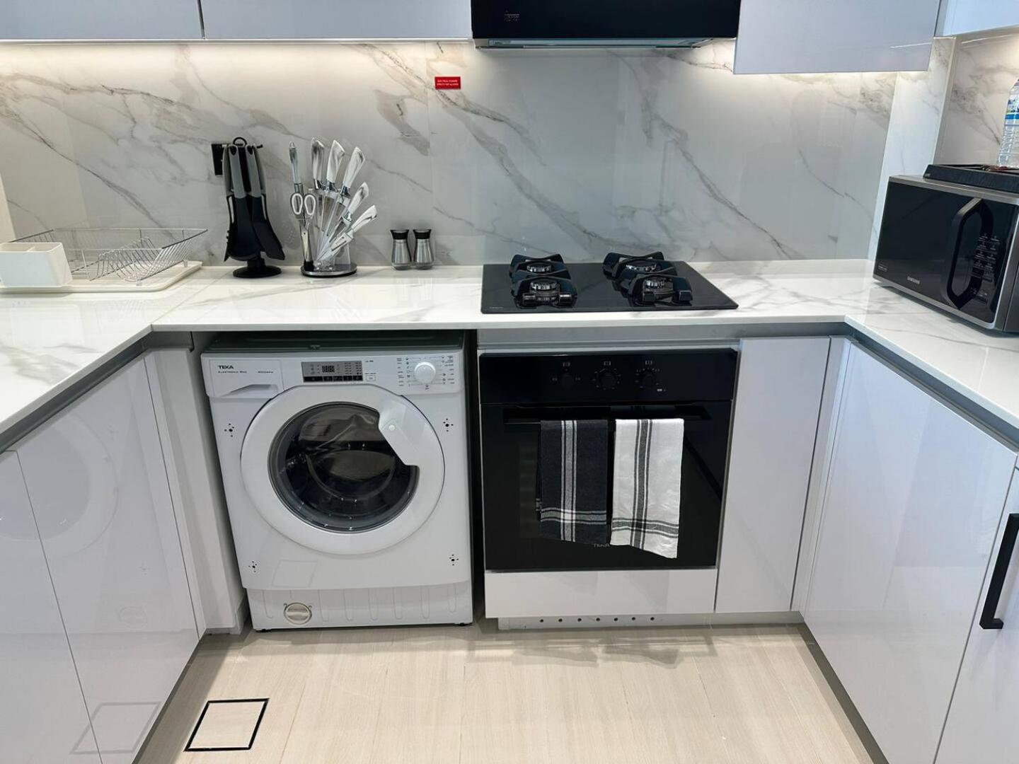 Cozy Modern 1-bedroom In Jvc Appartement *