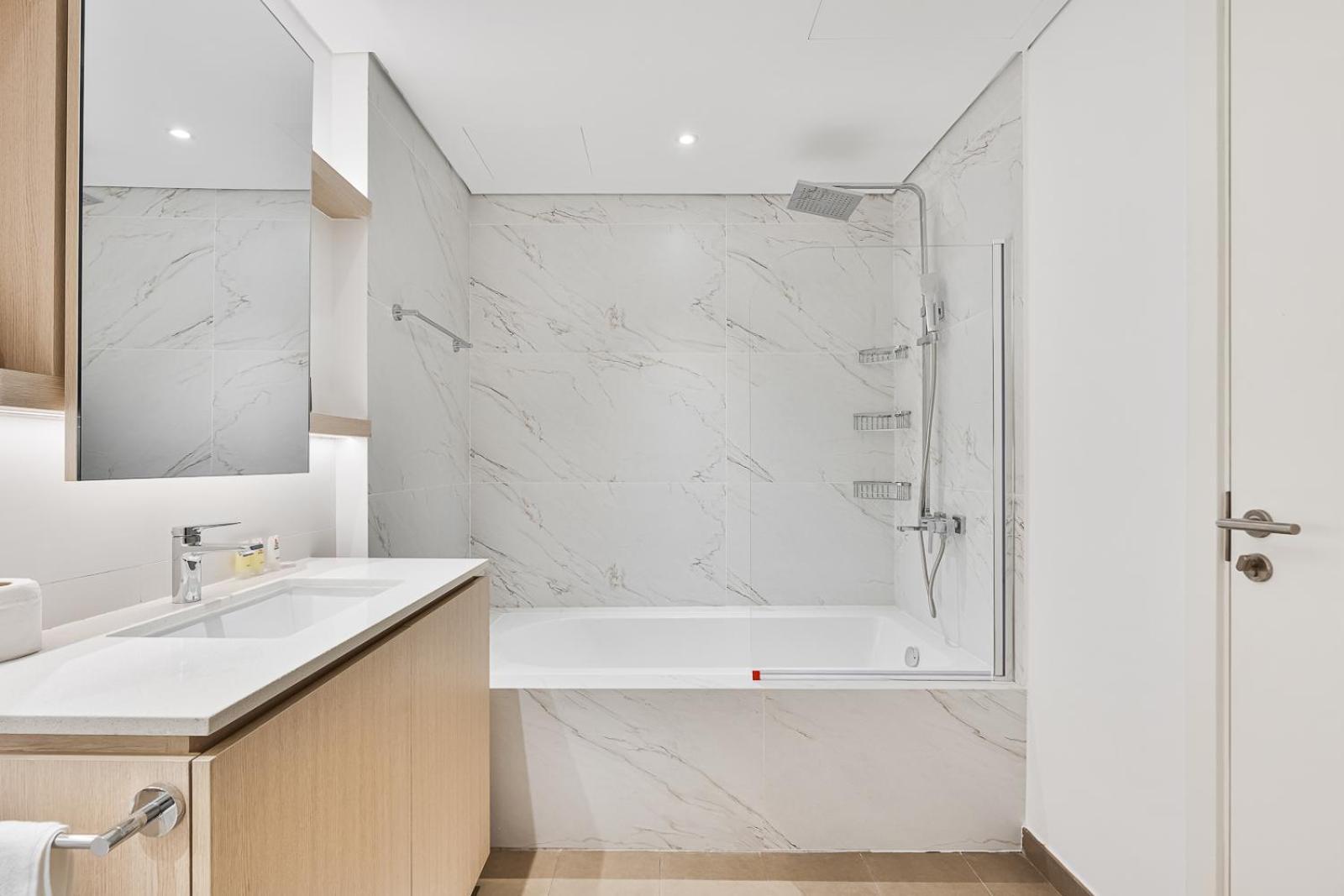 Stylish 1br With Gym, Pool & Private Parking Apartamento *