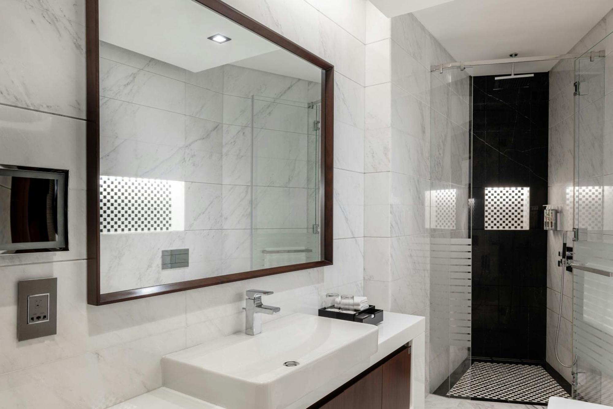Renaissance Business Bay Hotel, 5* Dubaï