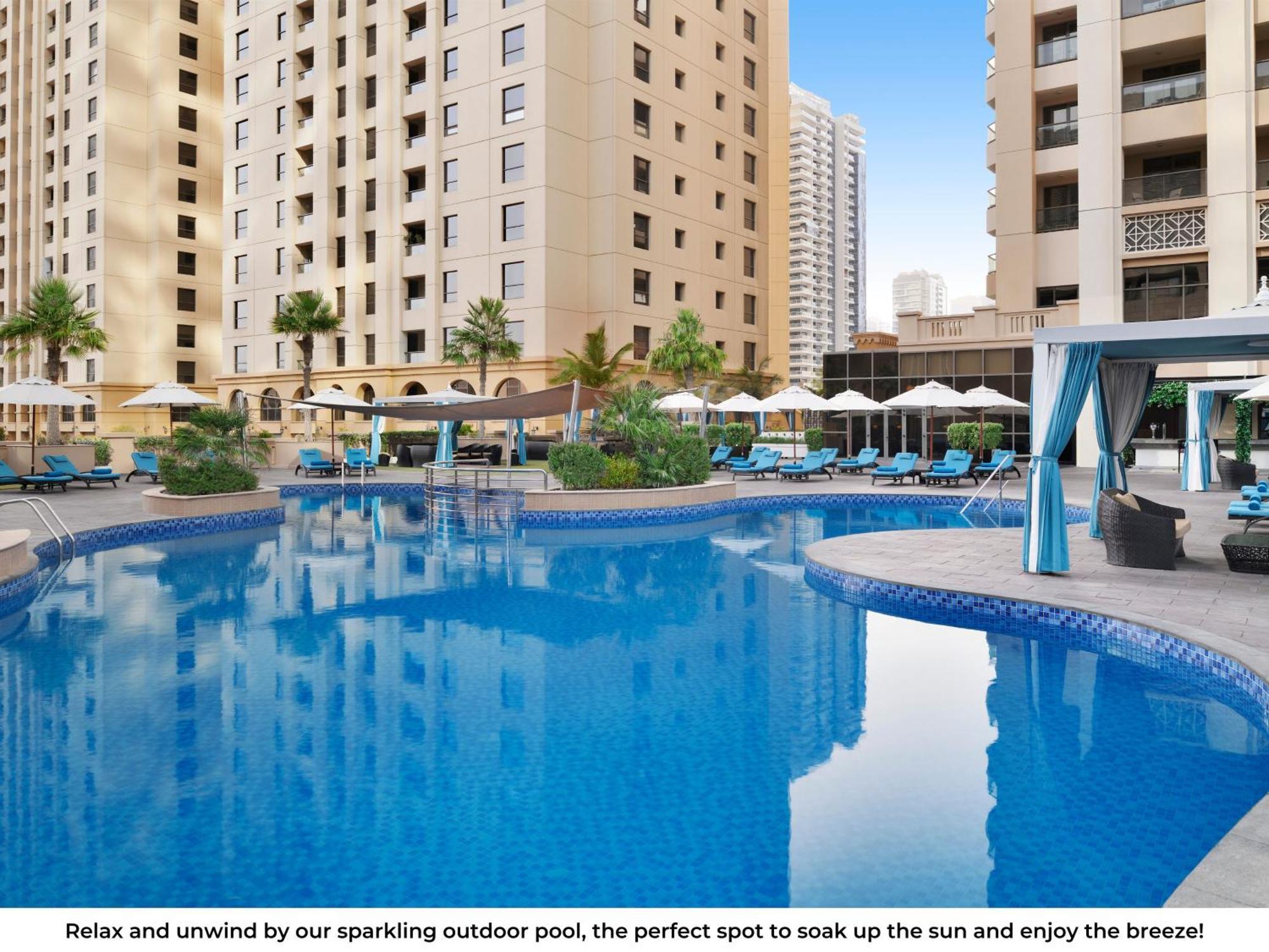 Mövenpick Jumeirah Hotell 5*