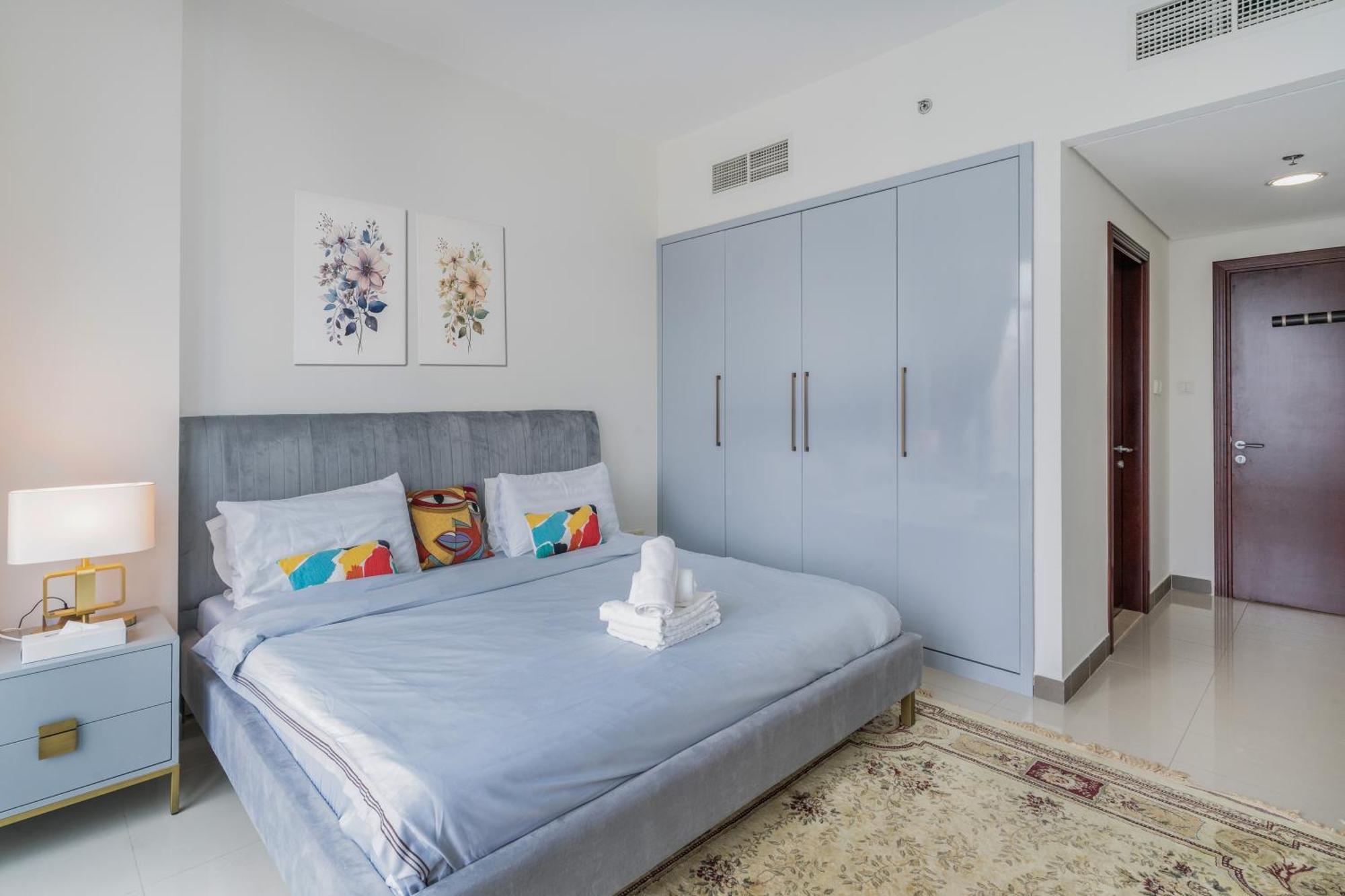 Apartamento Scenic View 2br Near Metro In Cluster A, Jlt - Allsopp&allsopp Dubái