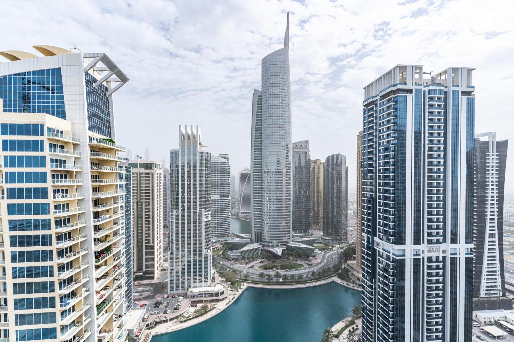 Apartamento Scenic View 2br Near Metro In Cluster A, Jlt - Allsopp&allsopp
