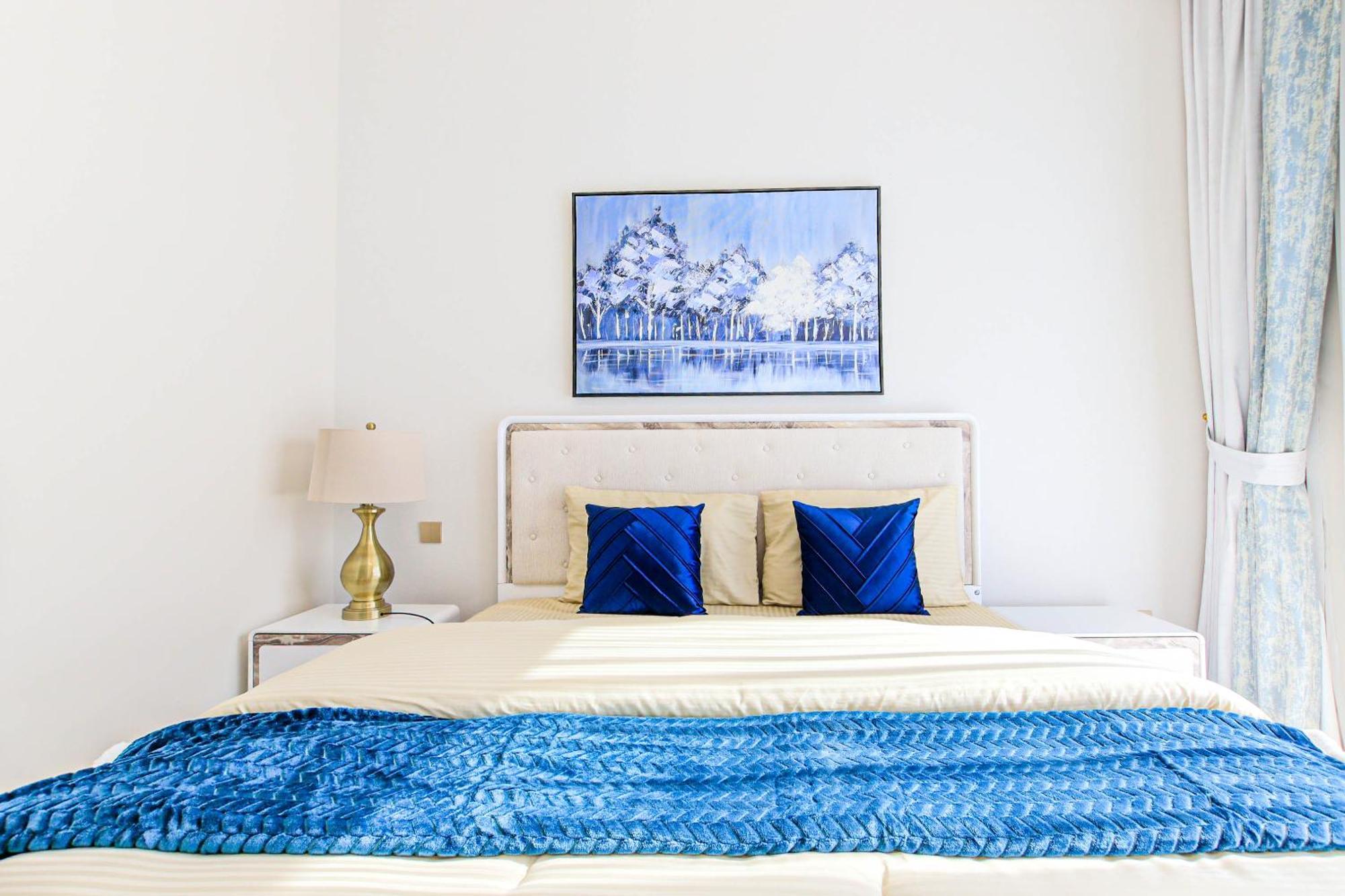 Appartement Bright And Spacious 2br With Maids In Eleganz Jvc Dubaï