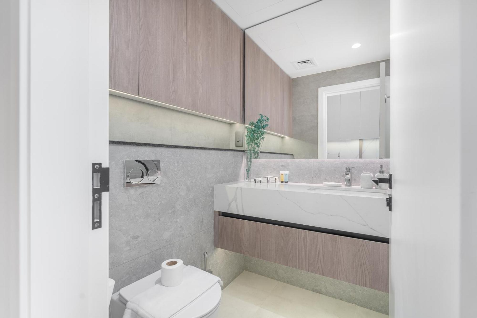 Bright & Modern - Legacy By Sunrise - Arjan * Dubaï