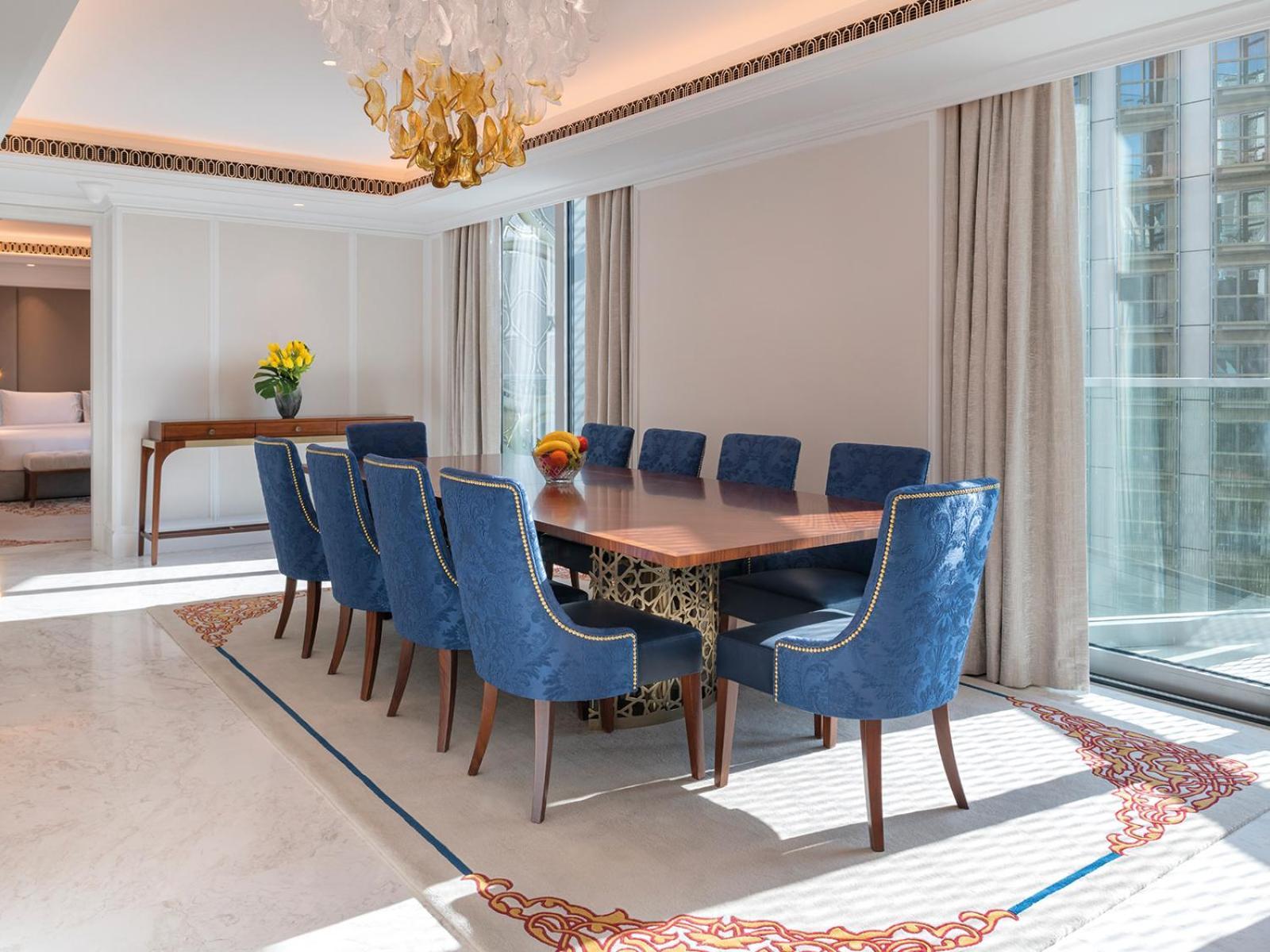 Cheval Maison - Expo Hotel 5*