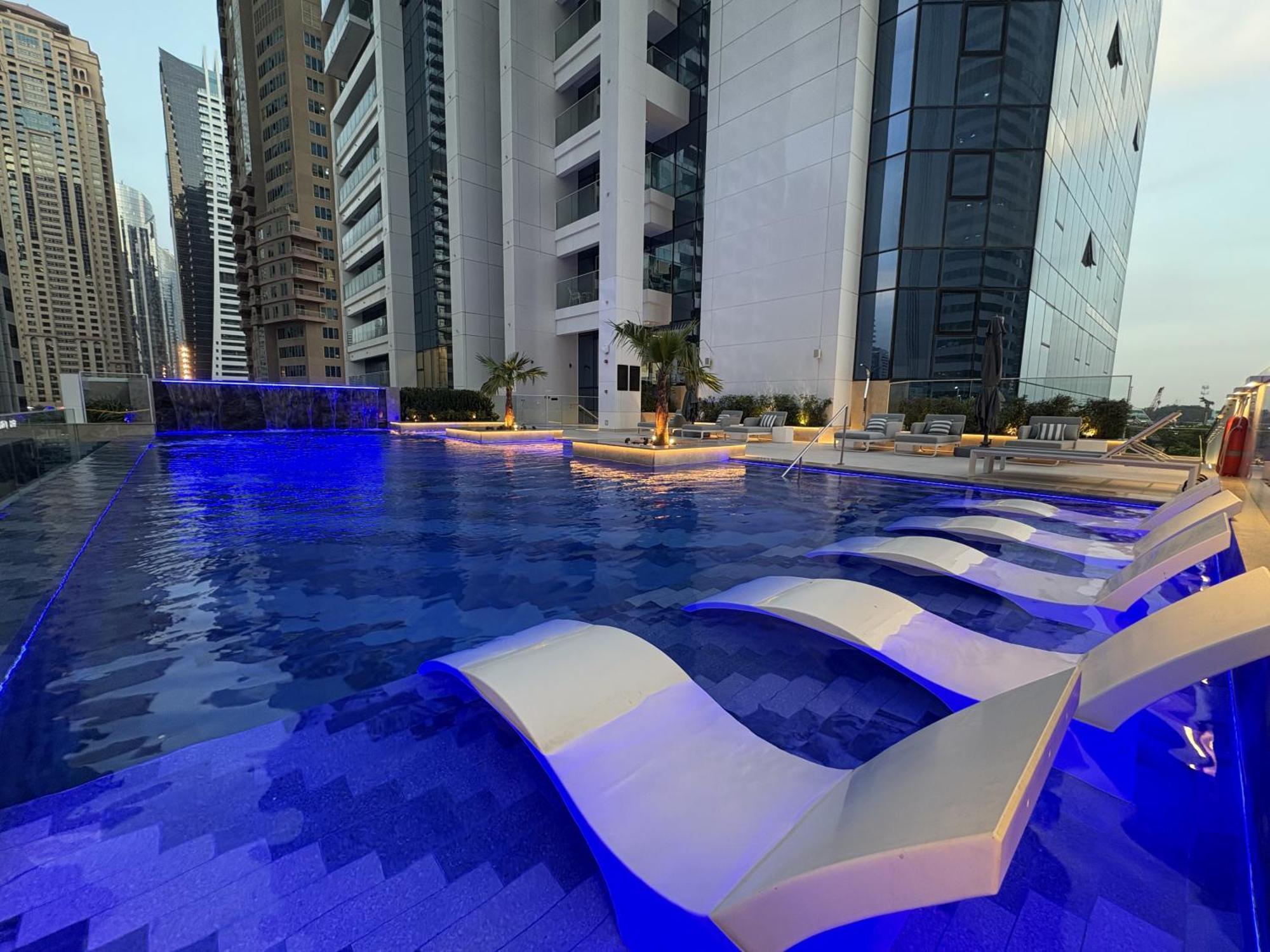 Medore Entire Brand New Flat In Apartment Dubai