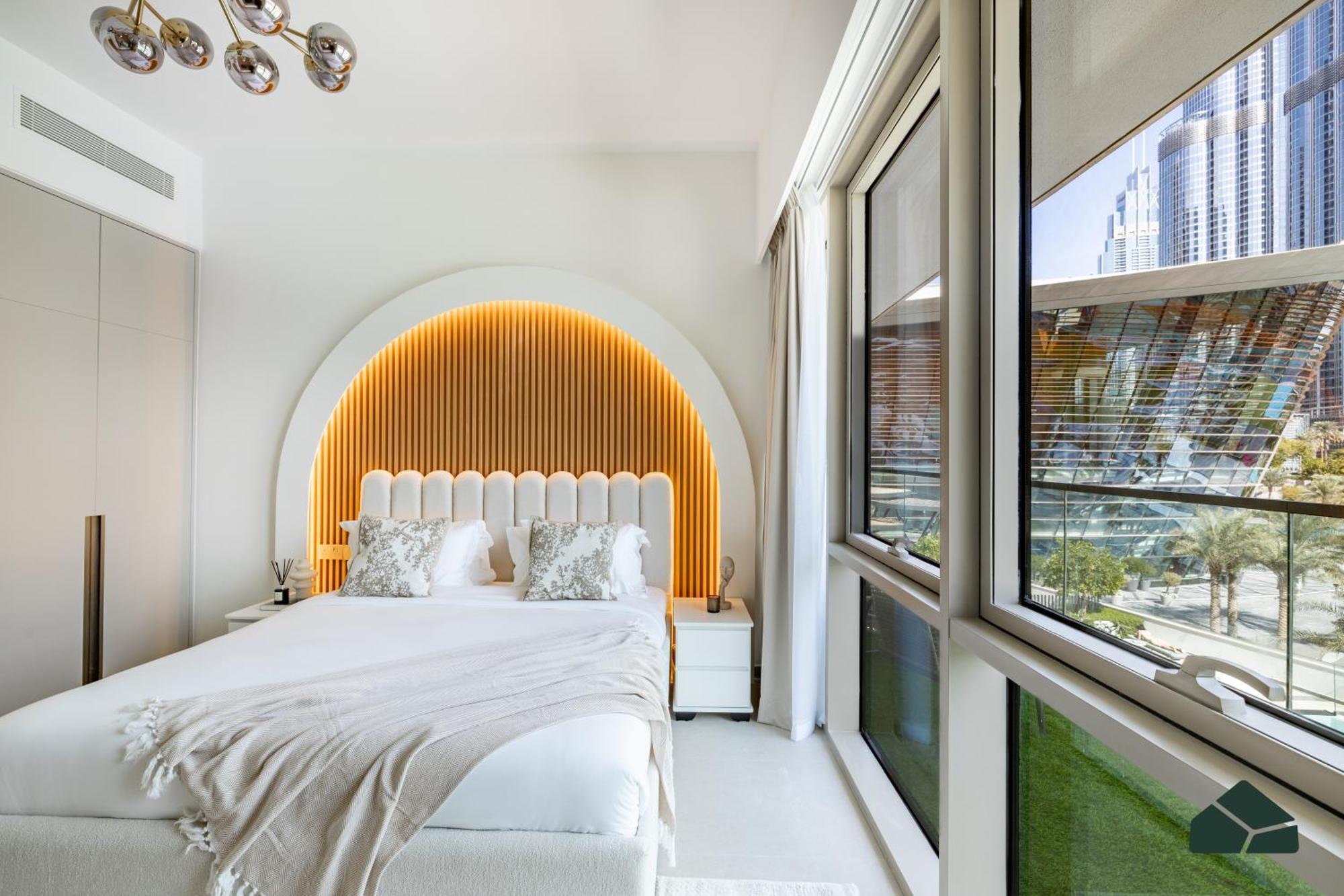 Grande Tranquil 2br Next To Opera By Bms * Dubaï