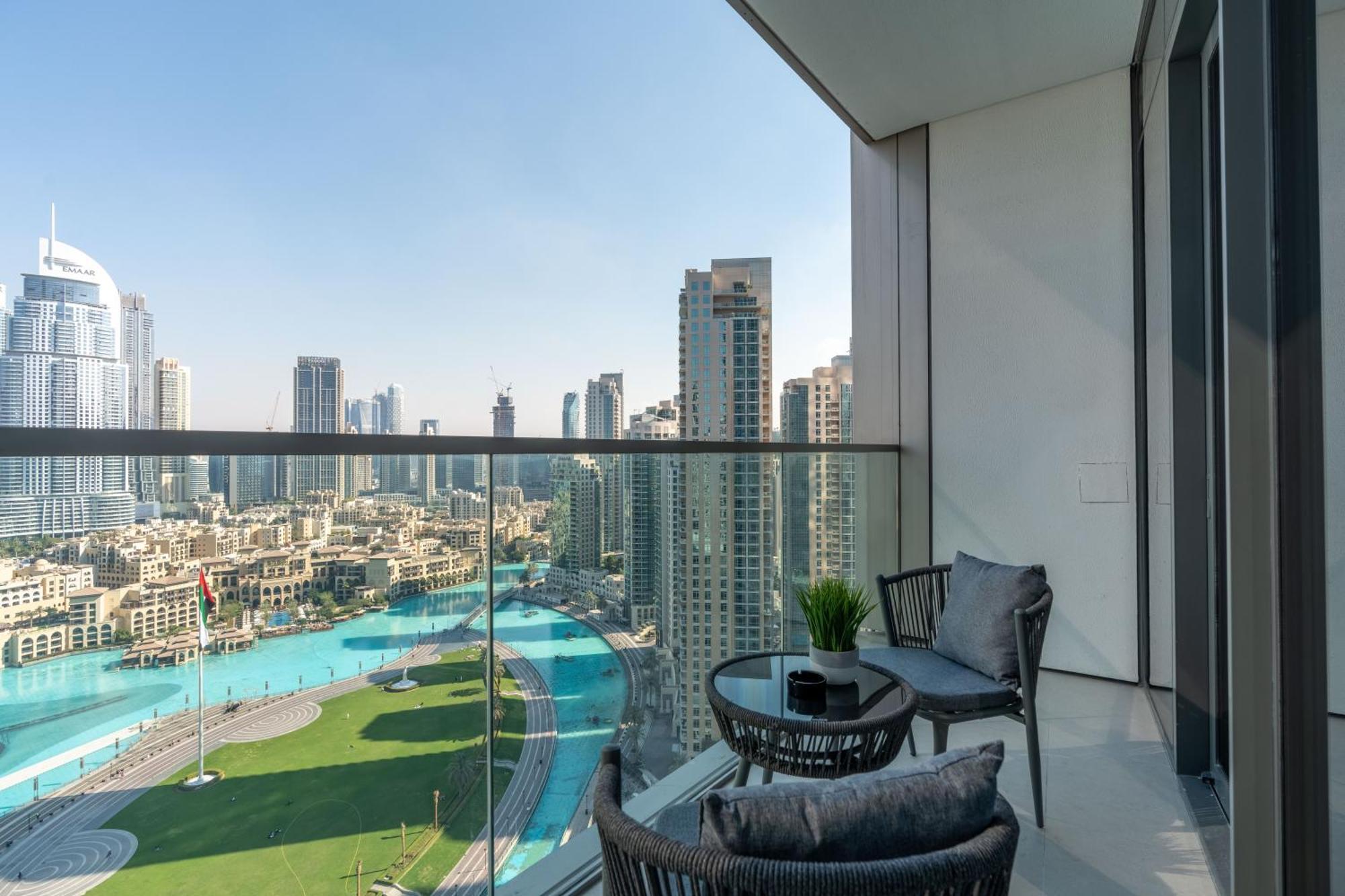 Grande 12 Opera District - Mesmerizing Full Burj & Fountain View Luxury Opera Unit Appartement Dubaï
