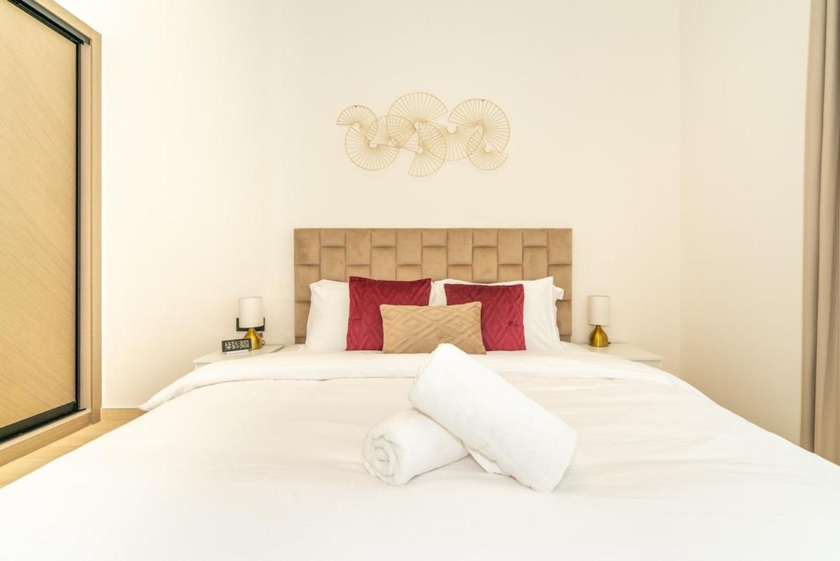 Appartement Luxury 1br In Jvc With Stunning Pool Dubaï
