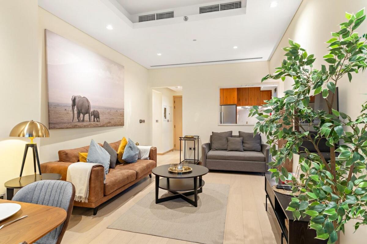 Apartment First Class 1br Luxe Retreat In Prime Location *