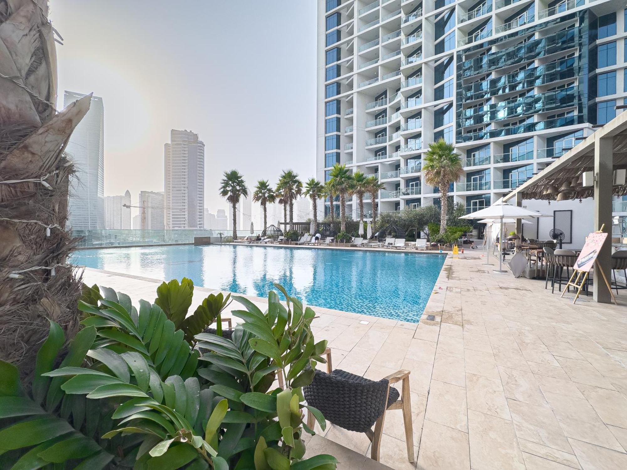 Escape 24 Luxury Damac Maison Prive Business Bay Apartamento Dubái