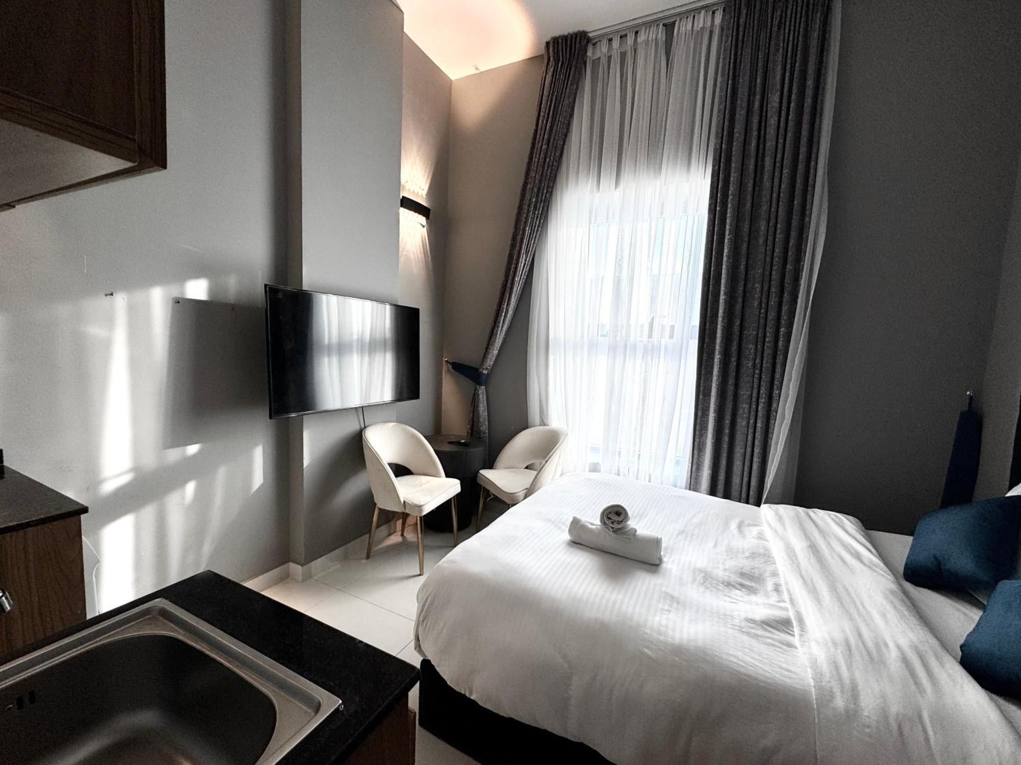 Apartamento Al Manara Classic Cozy Dubái