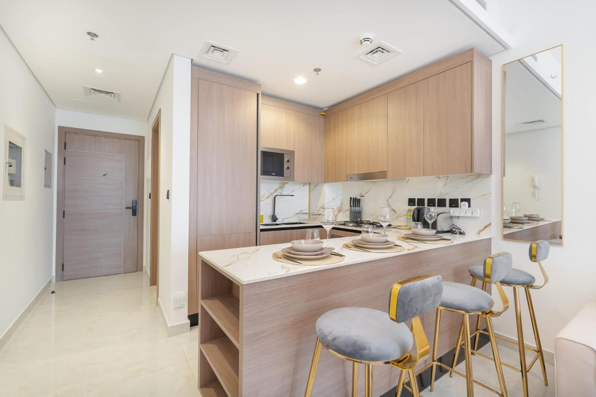 Peaceful Charming Perfect For 4 In Jvc Appartement