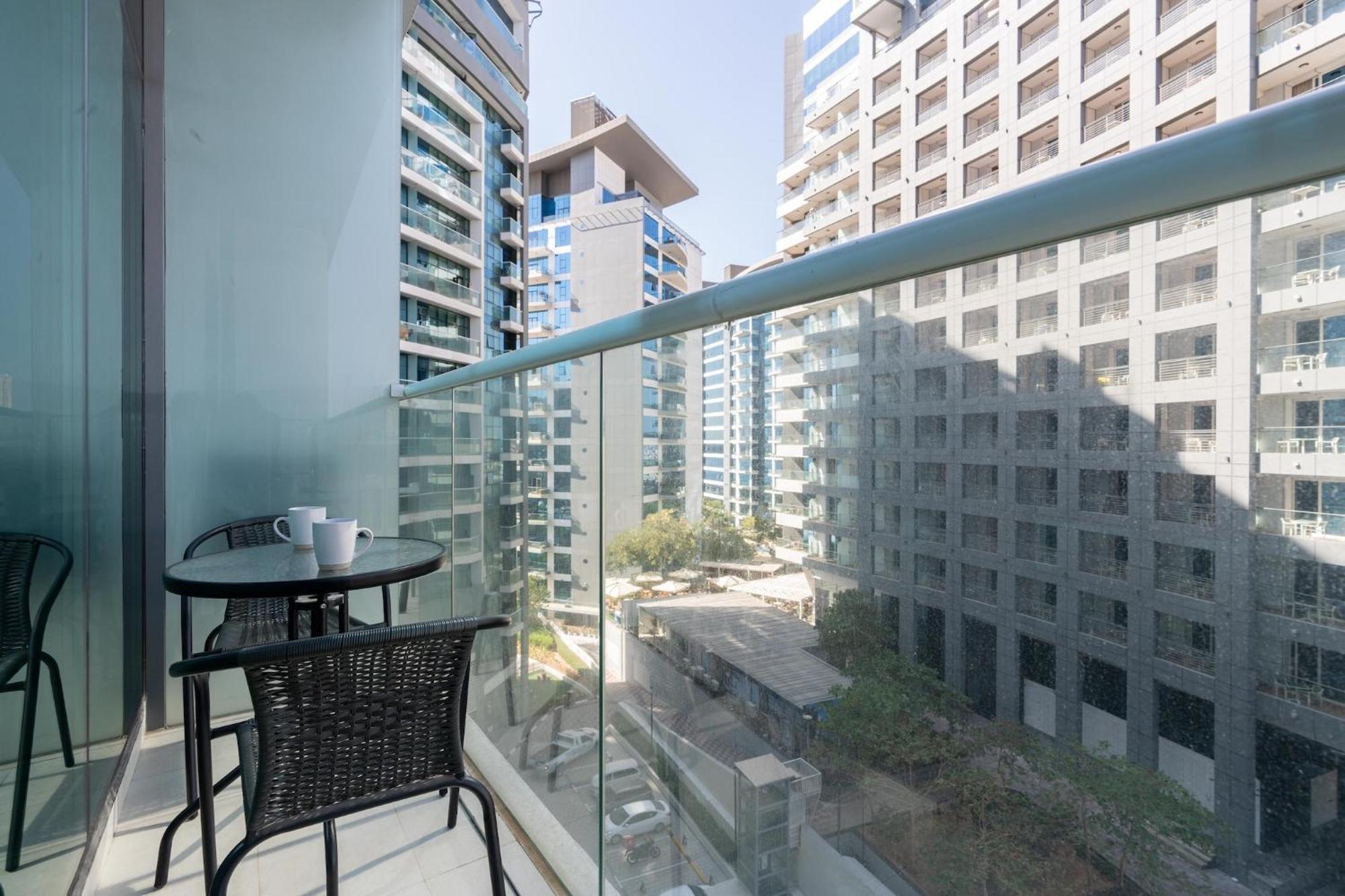Private & Pools - Palm Jumeirah - Cityapartmentstay Dubaï