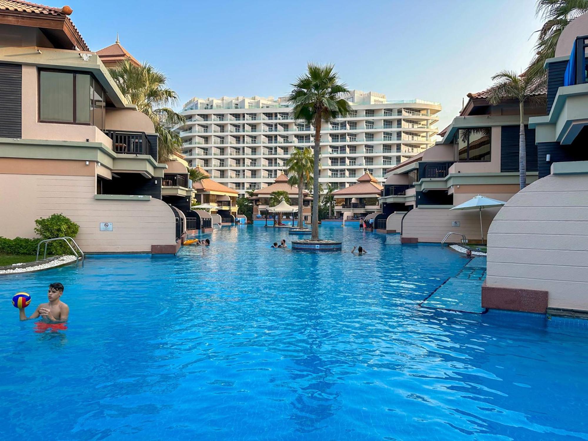 Relaxing 1 Bedroom At 5 Star Case de vacanță Dubai