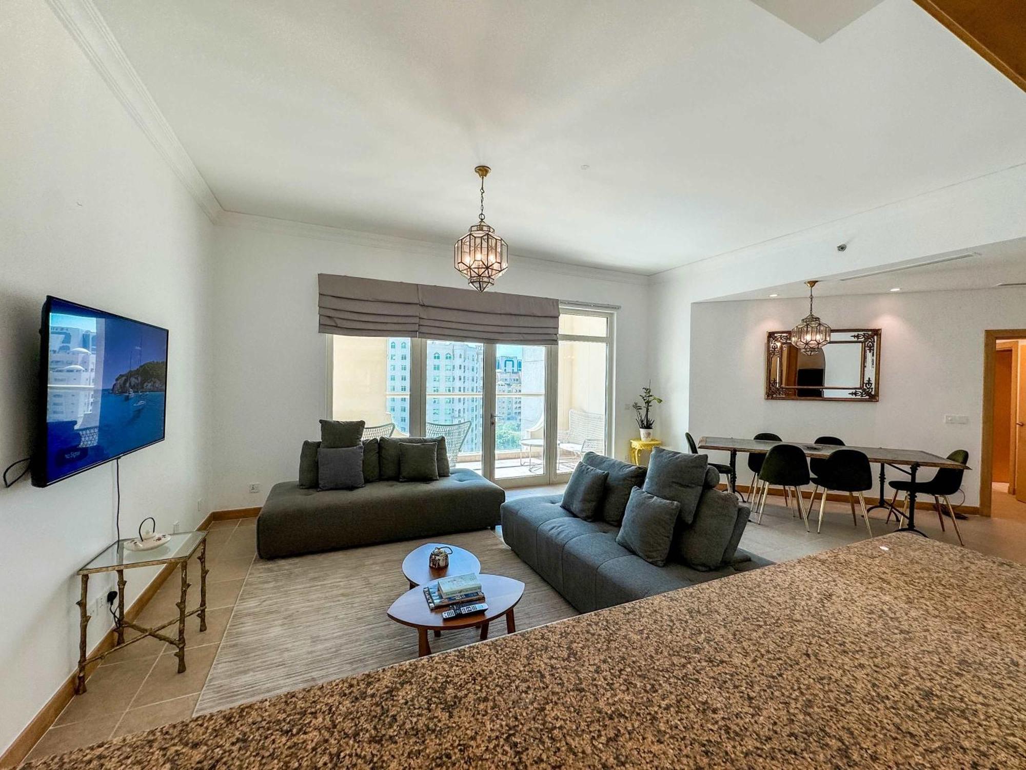 Upgraded 2br At The - Shoreline 1 Dubaï