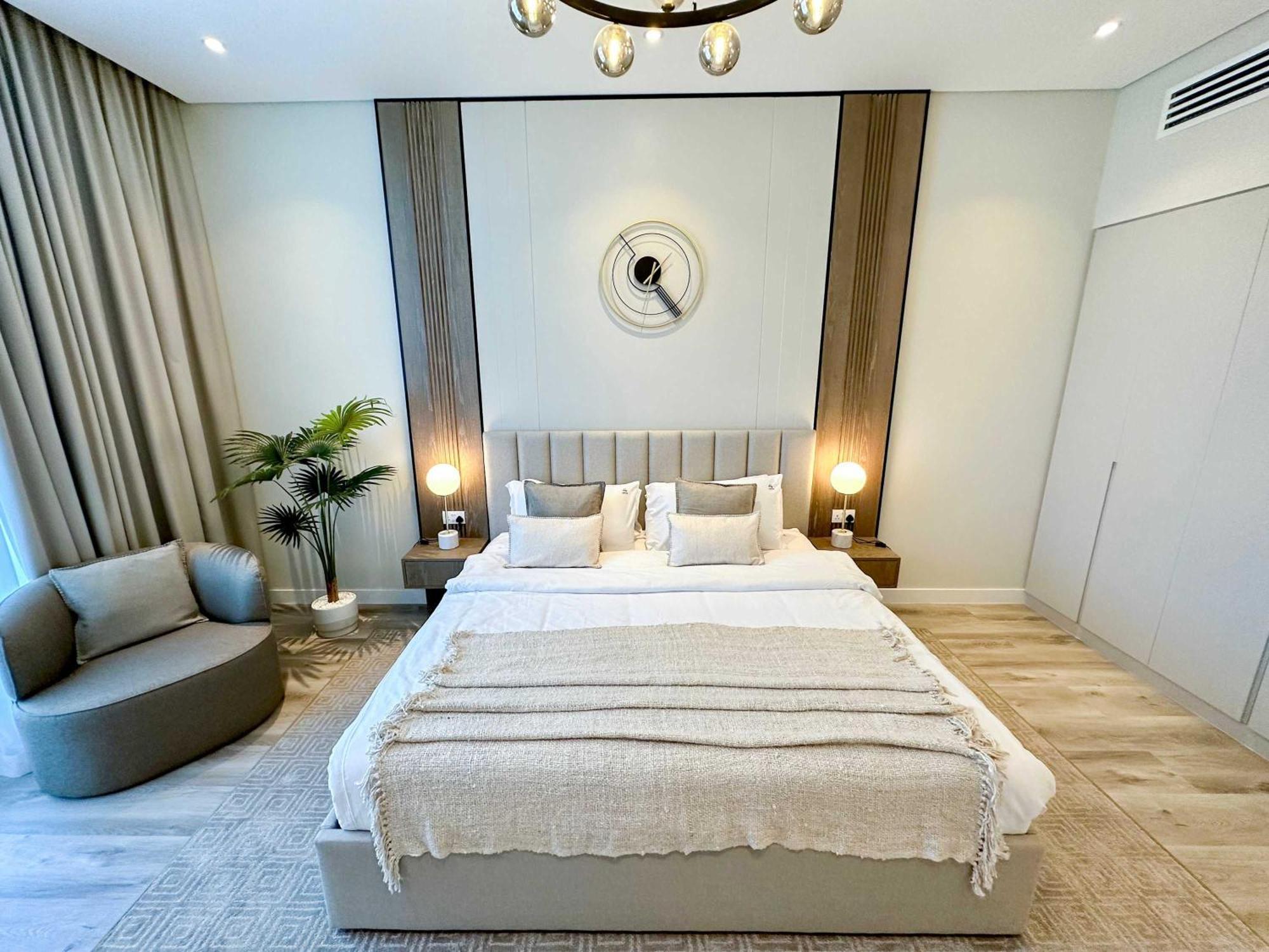 Renovated Marina View In Oceana