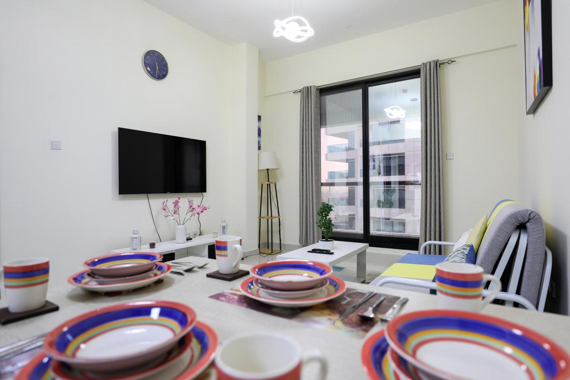 Сasa de vacaciones Luxury 1bed Marina View Jbr Pool Parking Dubái