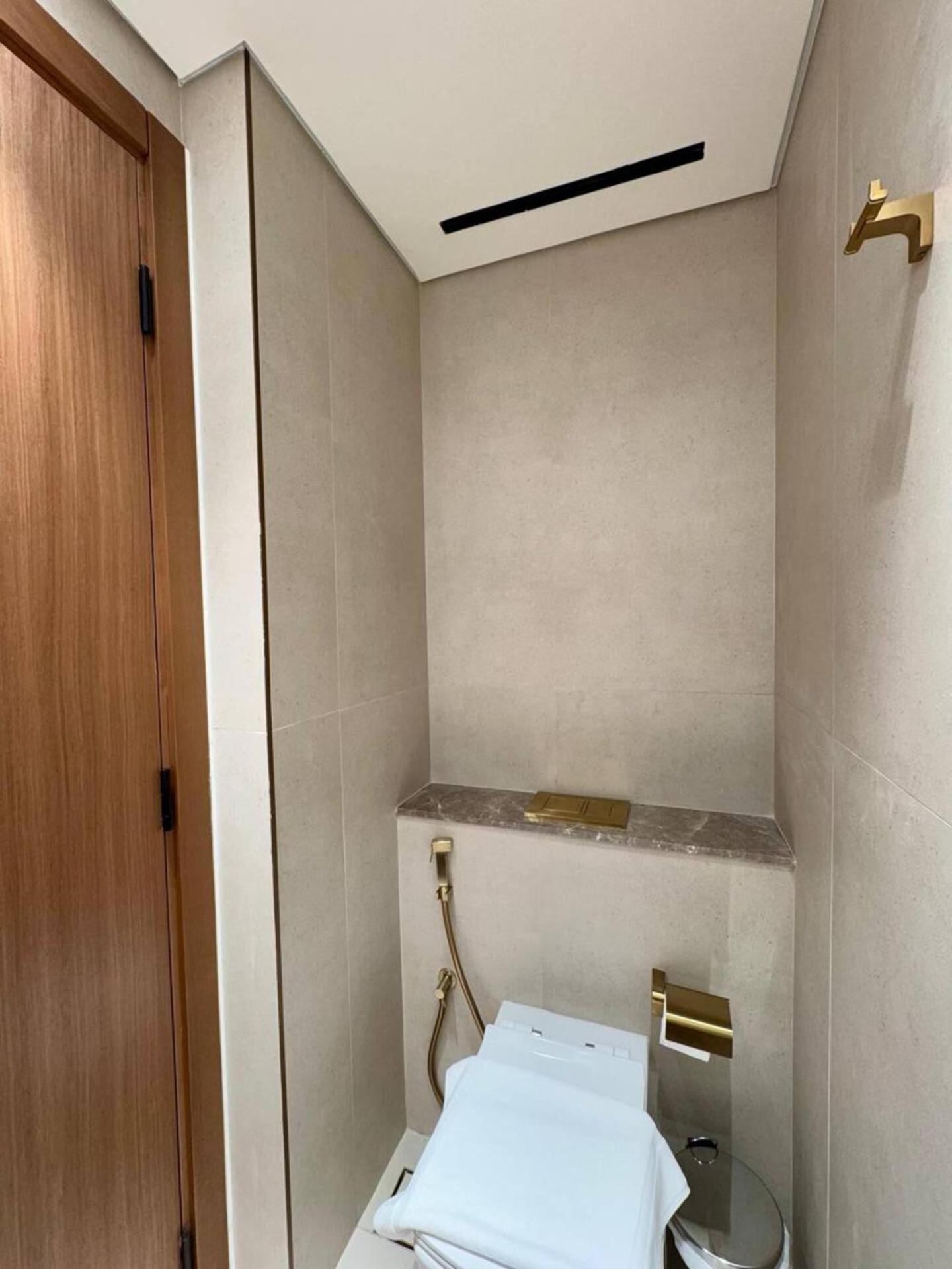 Appartement Spacious 1br In Jvc With Big Balcony