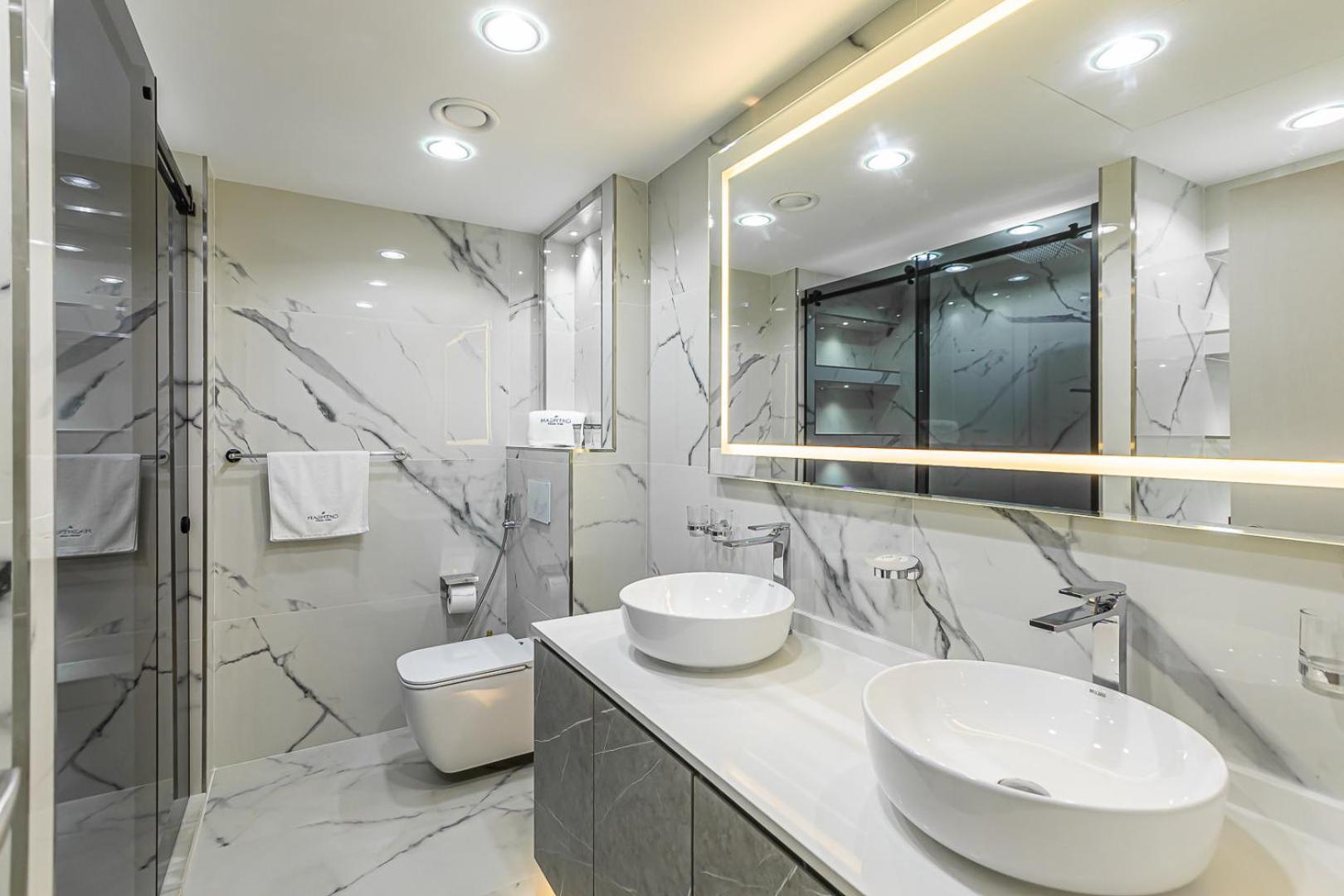 Appartement 29 Blvd Tower 1, Renovated 2bdr In Downtown Dubaï