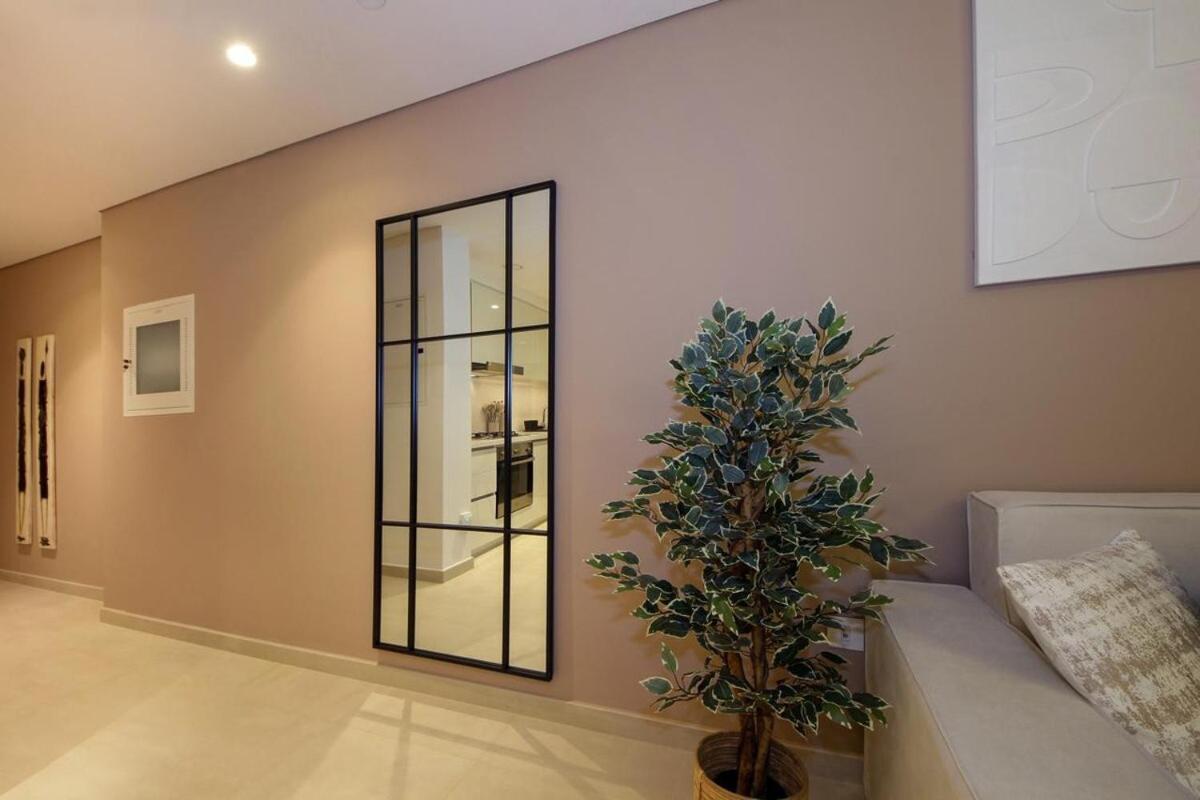 First Class 1br High-end Comfort In Style Apartment *