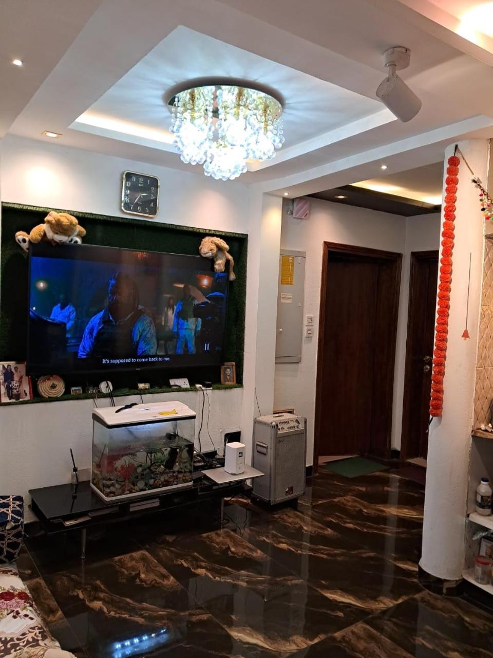 Sn House * Dubai