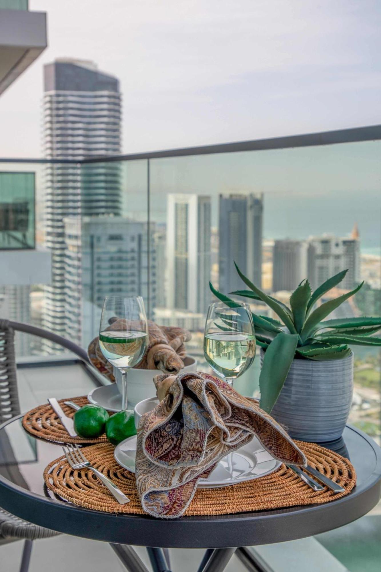 Frank Porter - Vida Residences Dubaï