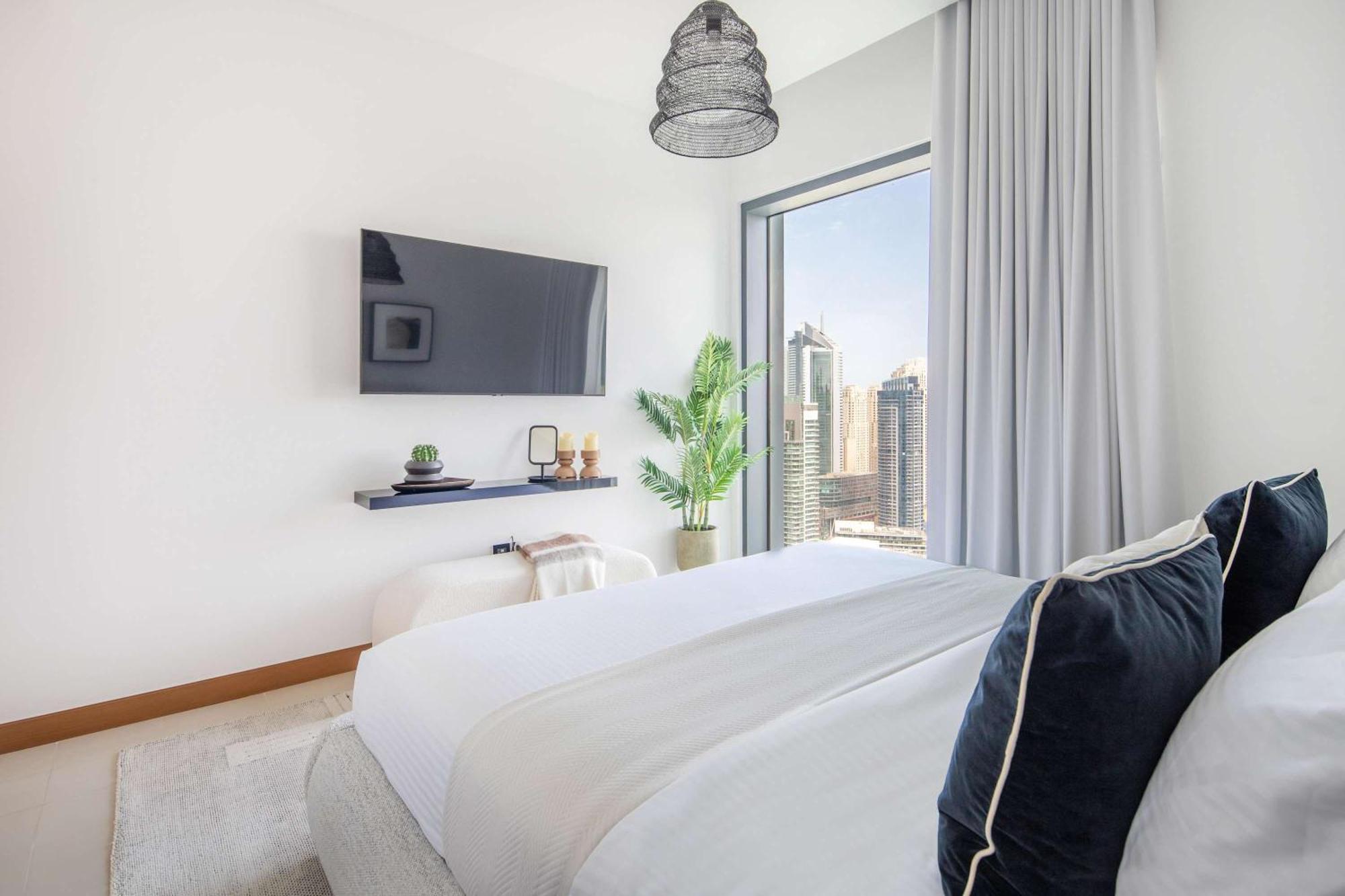 Frank Porter - Vida Residences