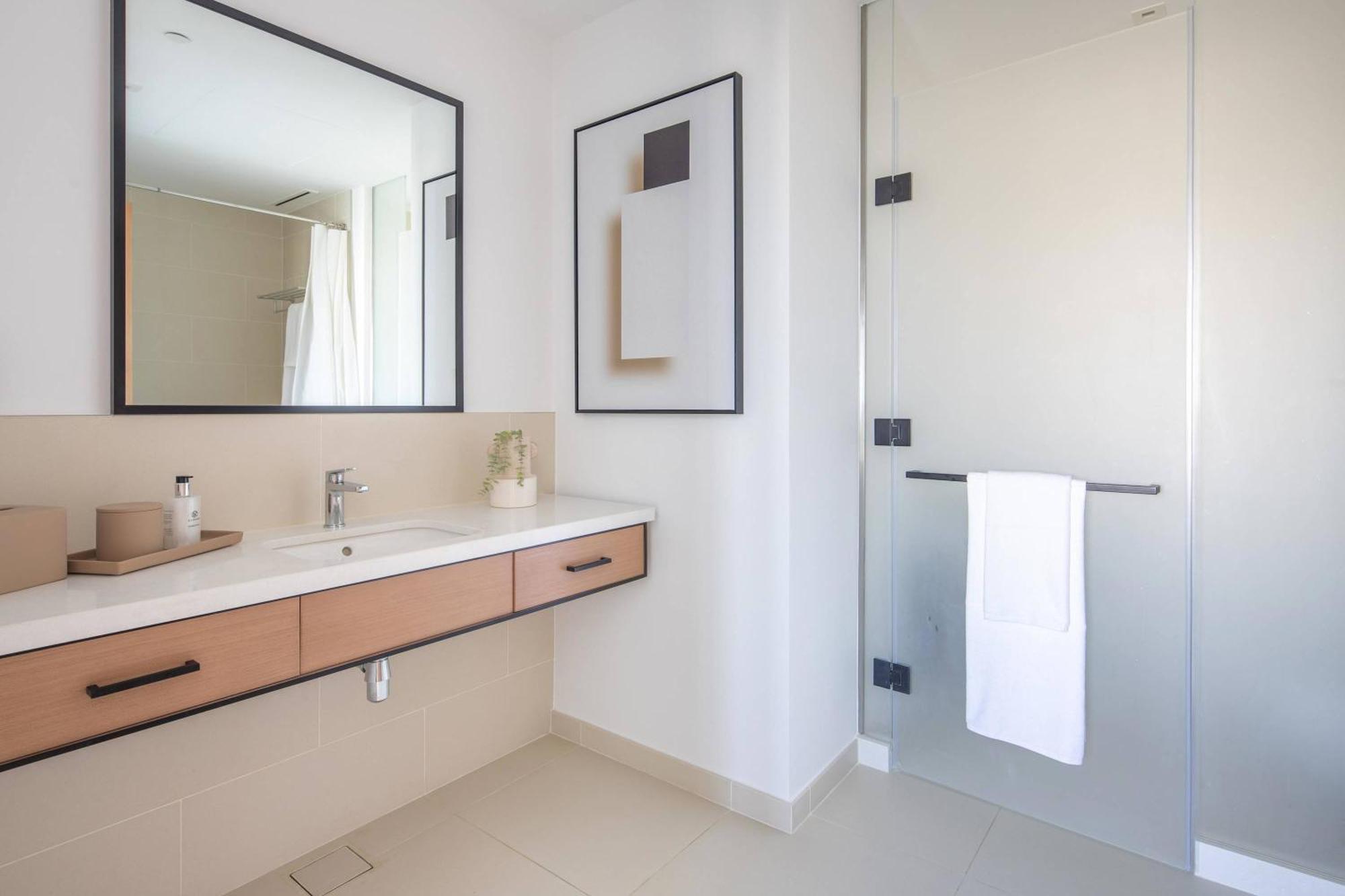 Frank Porter - Vida Residences Appartement