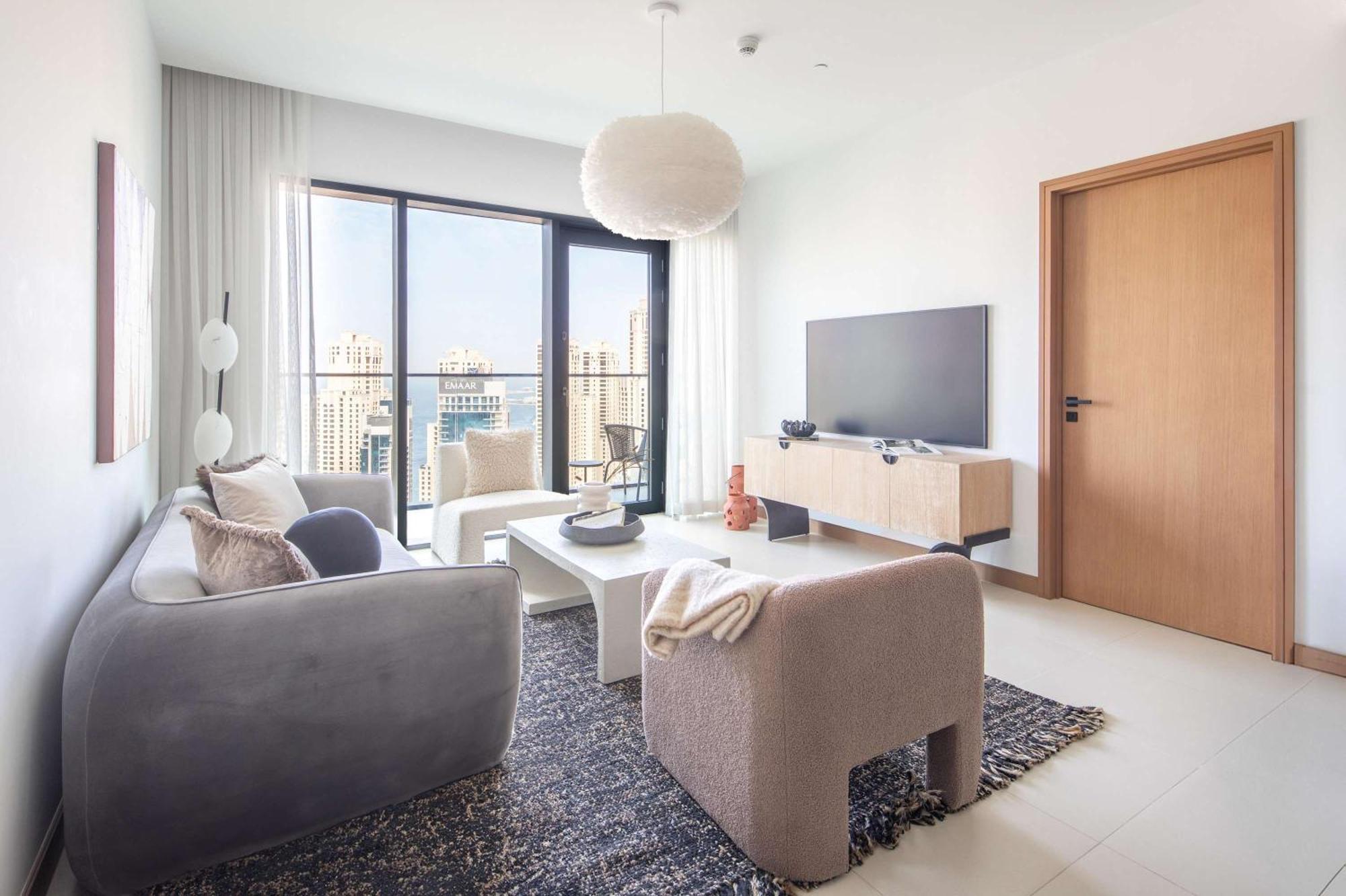 Frank Porter - Vida Residences *