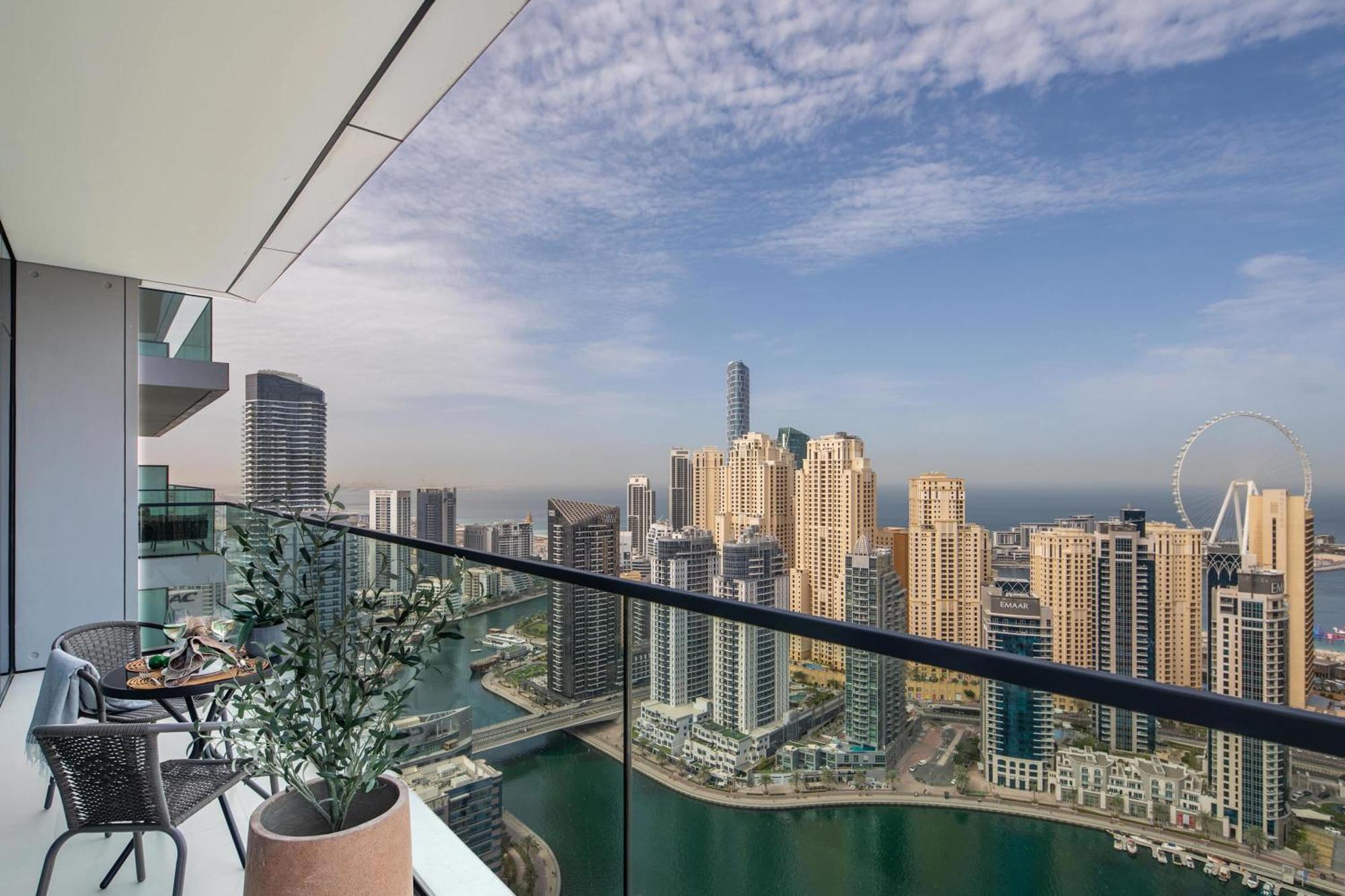 Frank Porter - Vida Residences Appartement *