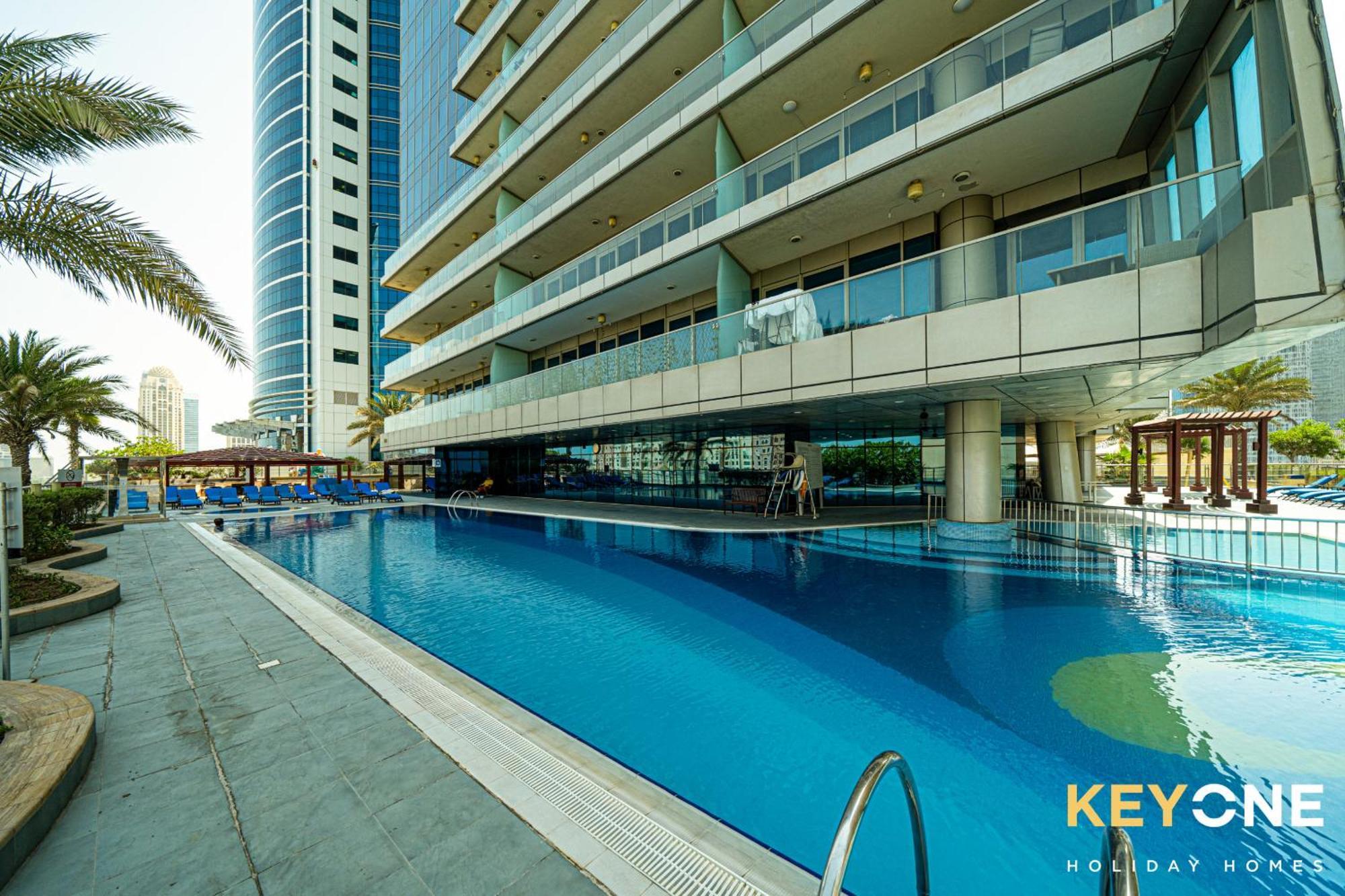 Captivating Sky & Sea Views In Two Bedroom Apartamento *