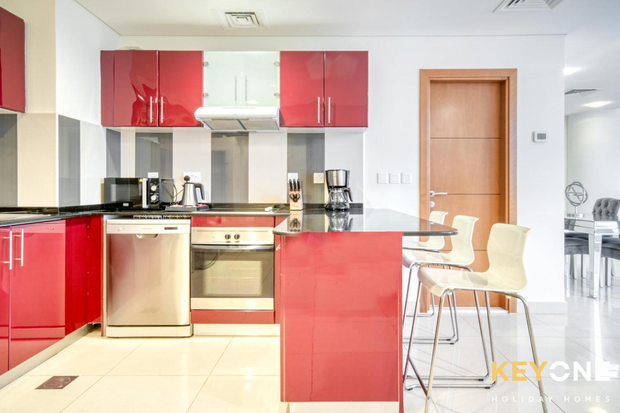 Captivating Sky & Sea Views In Two Bedroom Apartamento Dubai