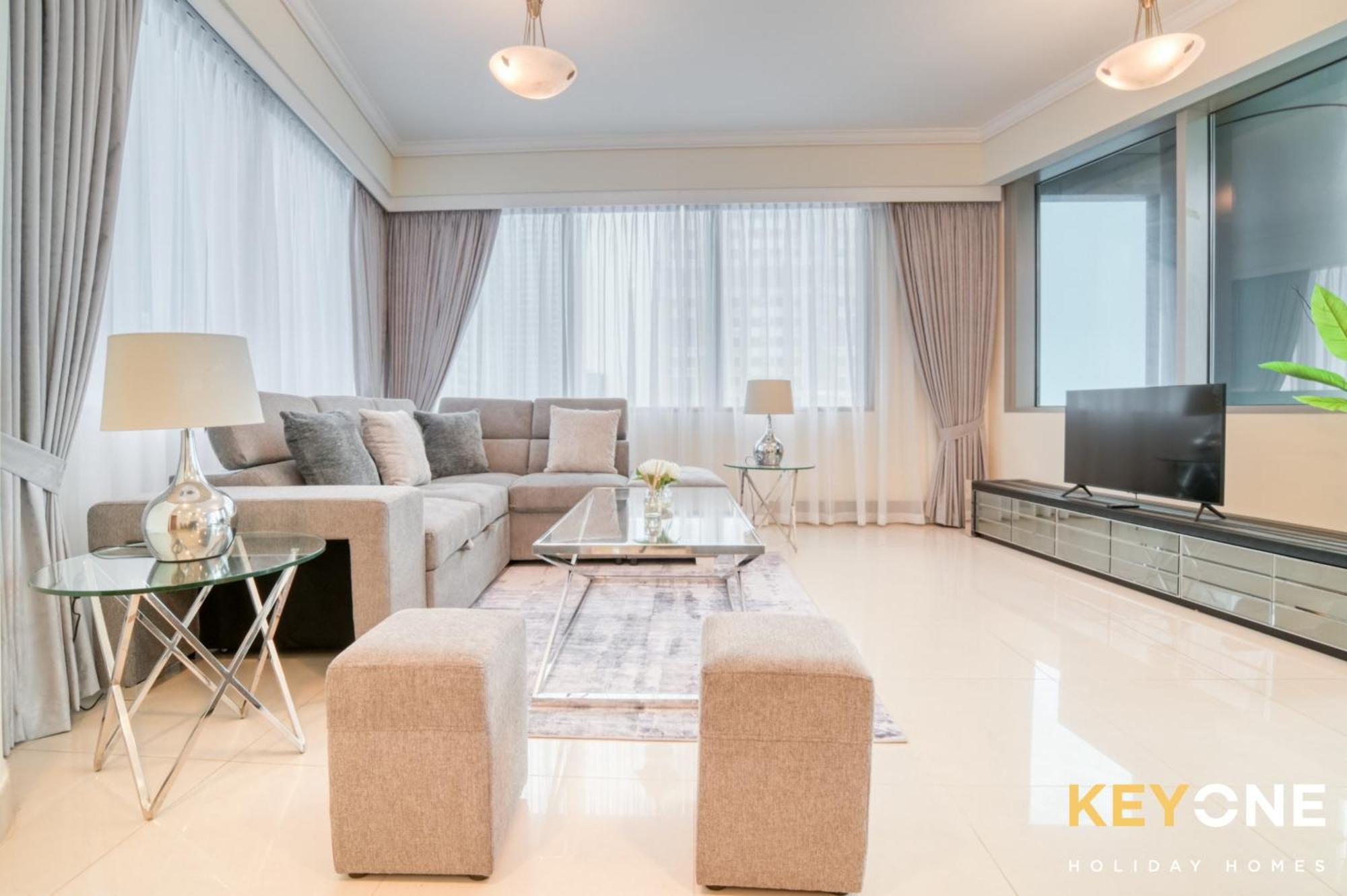 Apartamento Captivating Sky & Sea Views In Two Bedroom