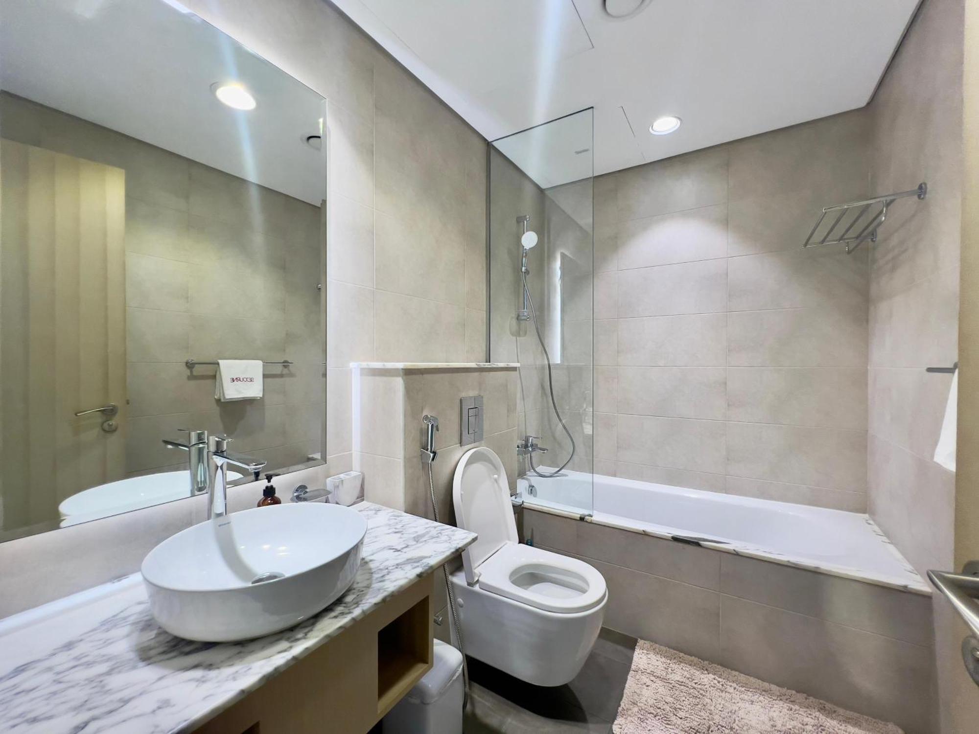 Exclusive 1br With Iconic Views In Paramount Tower