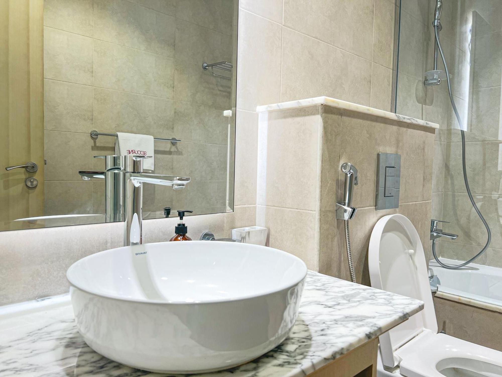 Exclusive 1br With Iconic Views In Paramount Tower