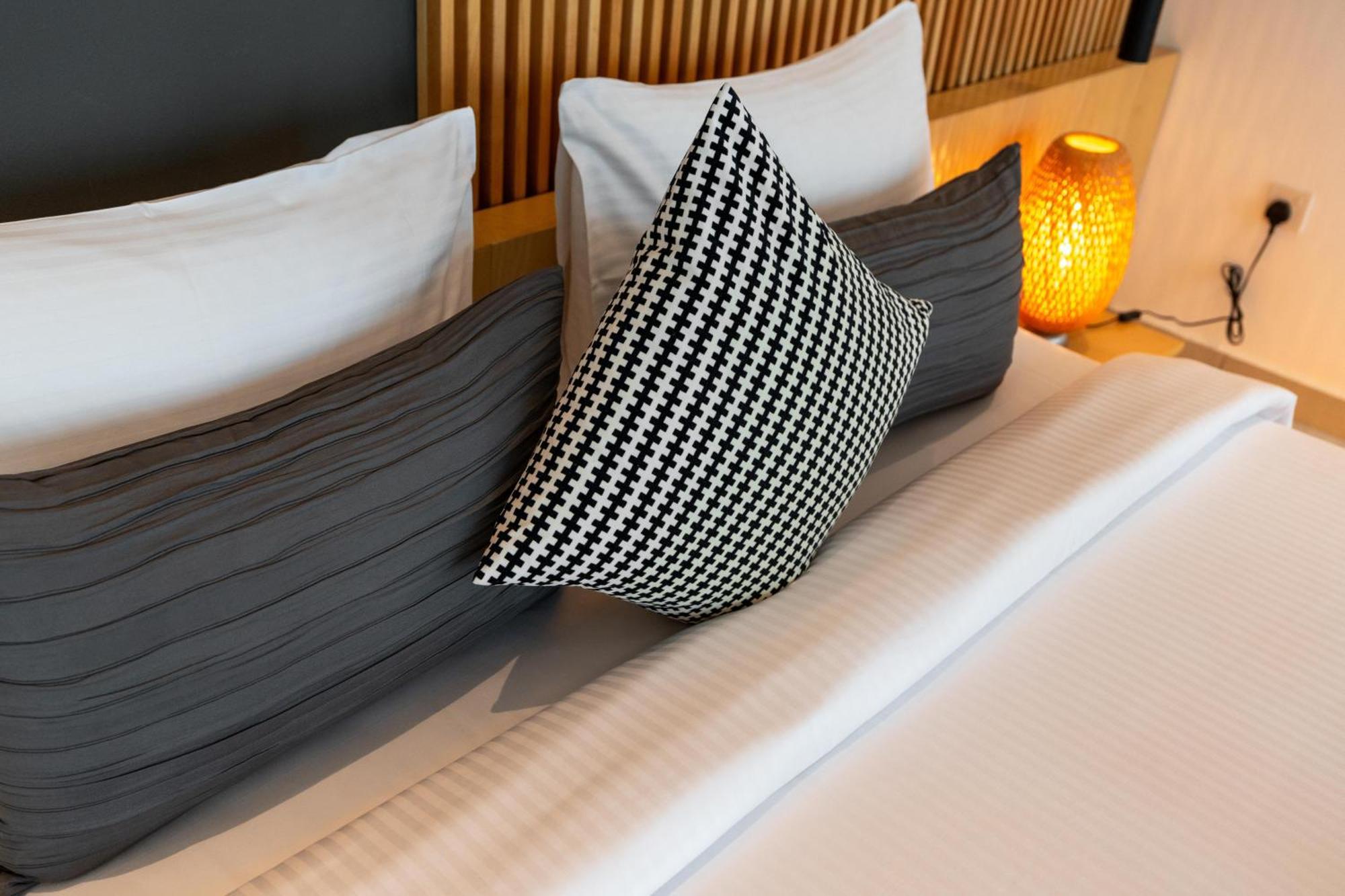 Samaya Homes - Marina Walk Luxury Apartemen *