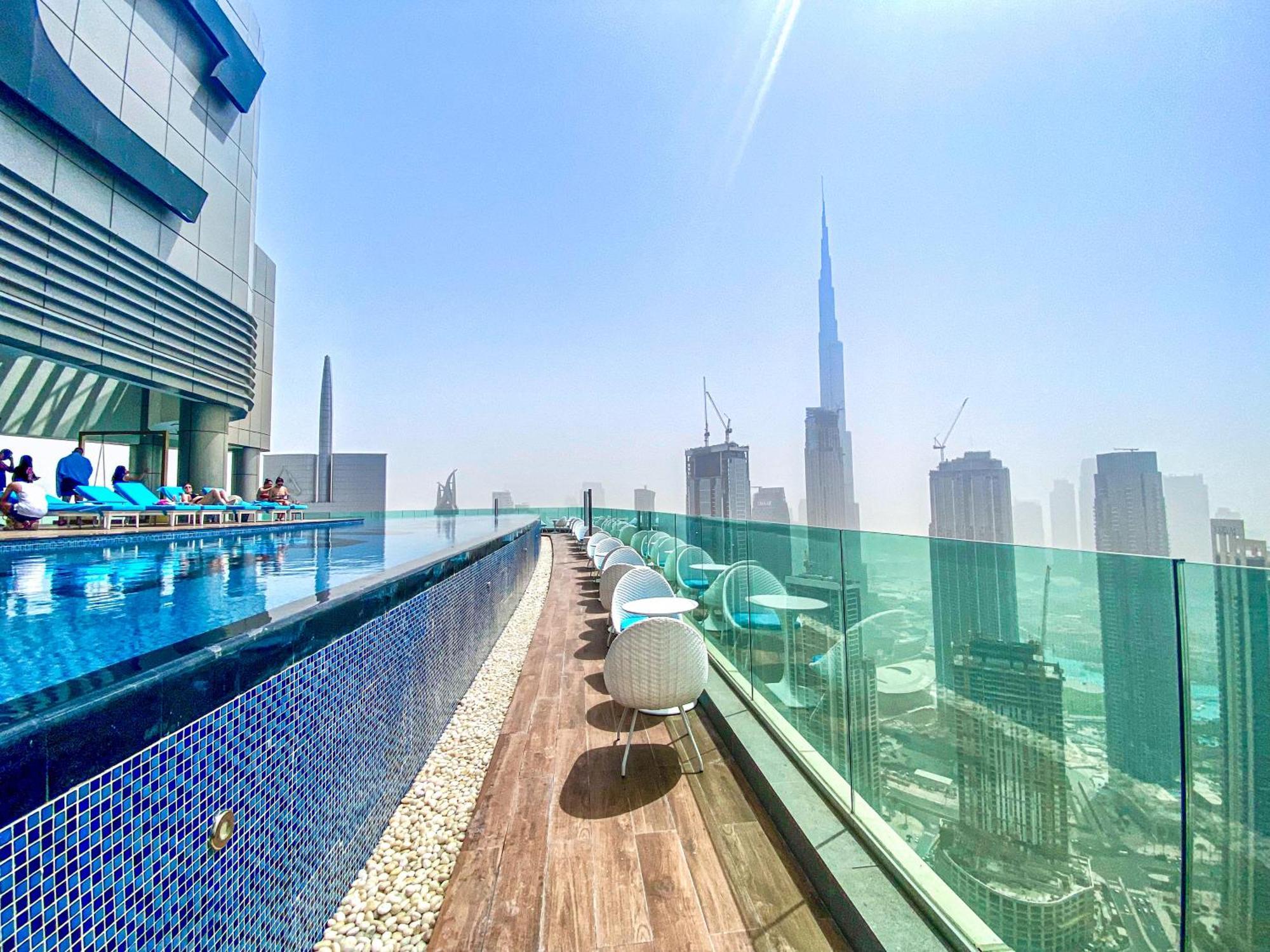 Exclusive 1br With Iconic Views In Paramount Tower * Dubai