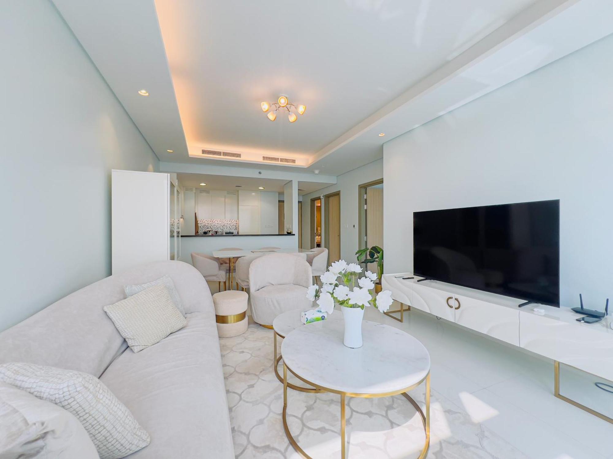 Exclusive 1br With Iconic Views In Paramount Tower Dubái