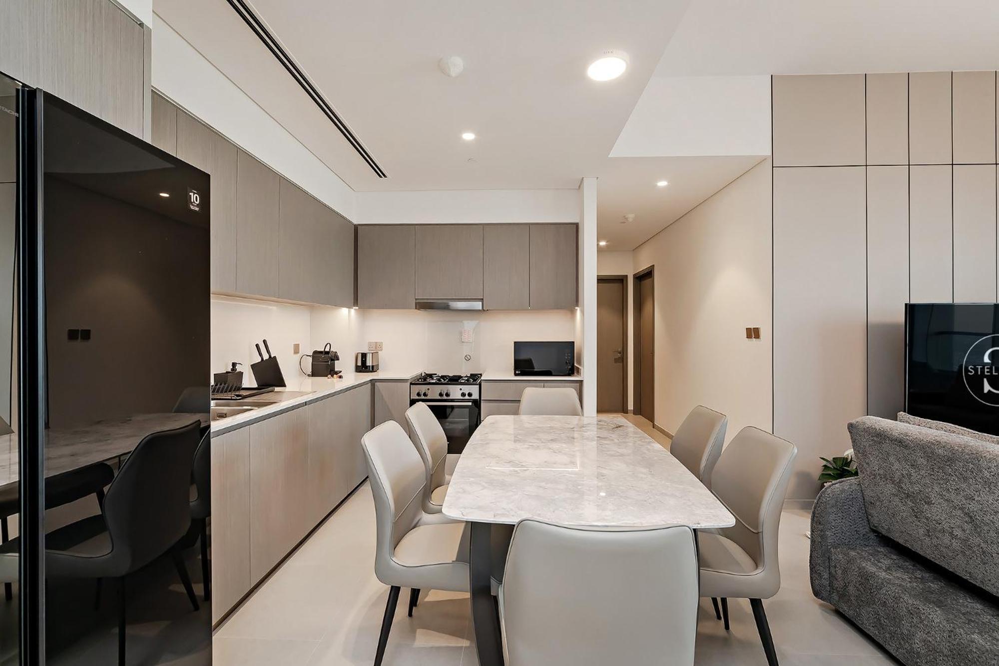 65th Floor Burj & Fountain Views Penthouse - Sleeps 9 - Grande Signature Residences *
