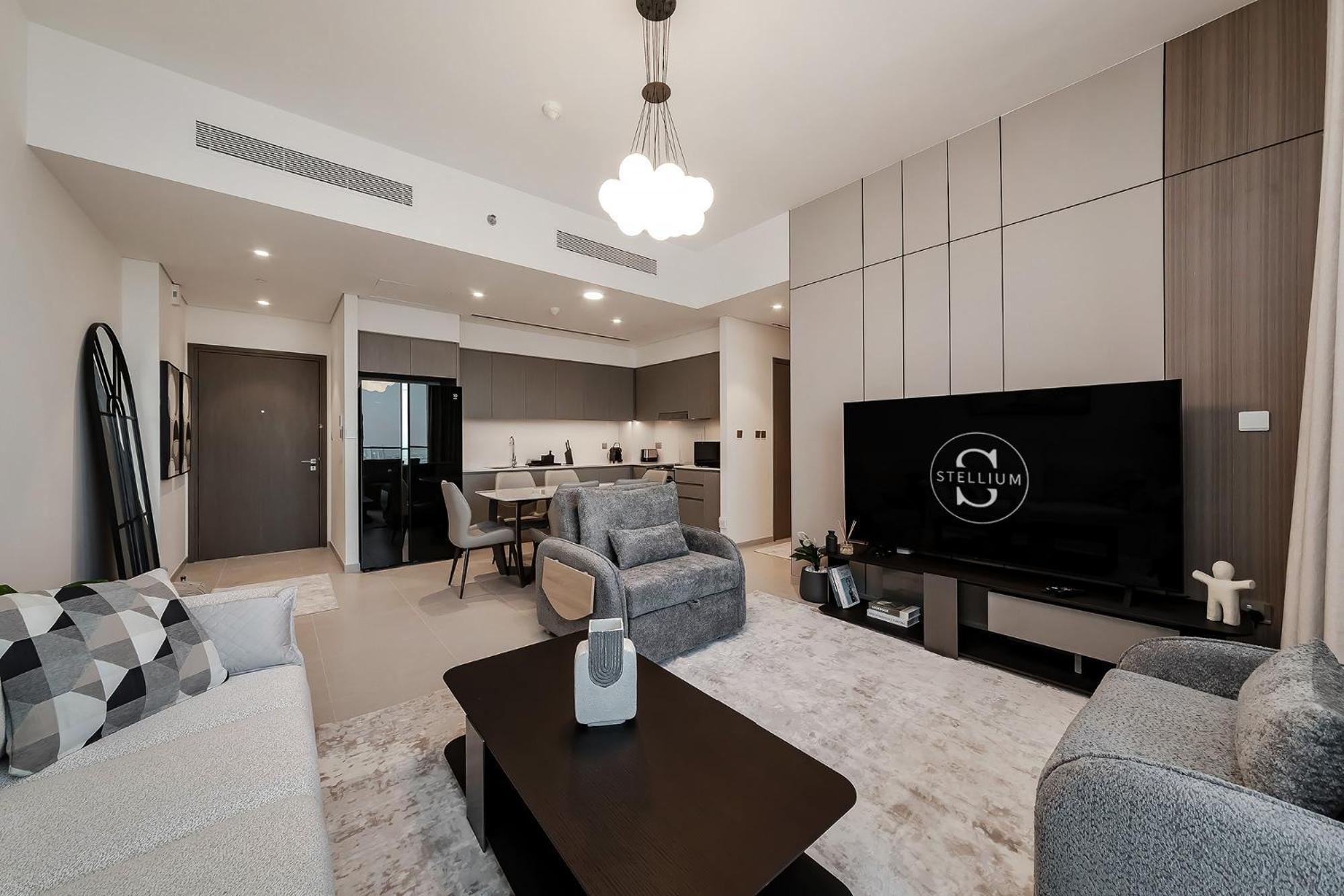 65th Floor Burj & Fountain Views Penthouse - Sleeps 9 - Grande Signature Residences *