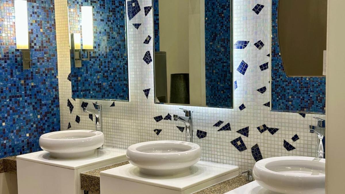 Exclusive 2br Escape With Marina Views In Damac Heights By Bhavan Appartement Dubai