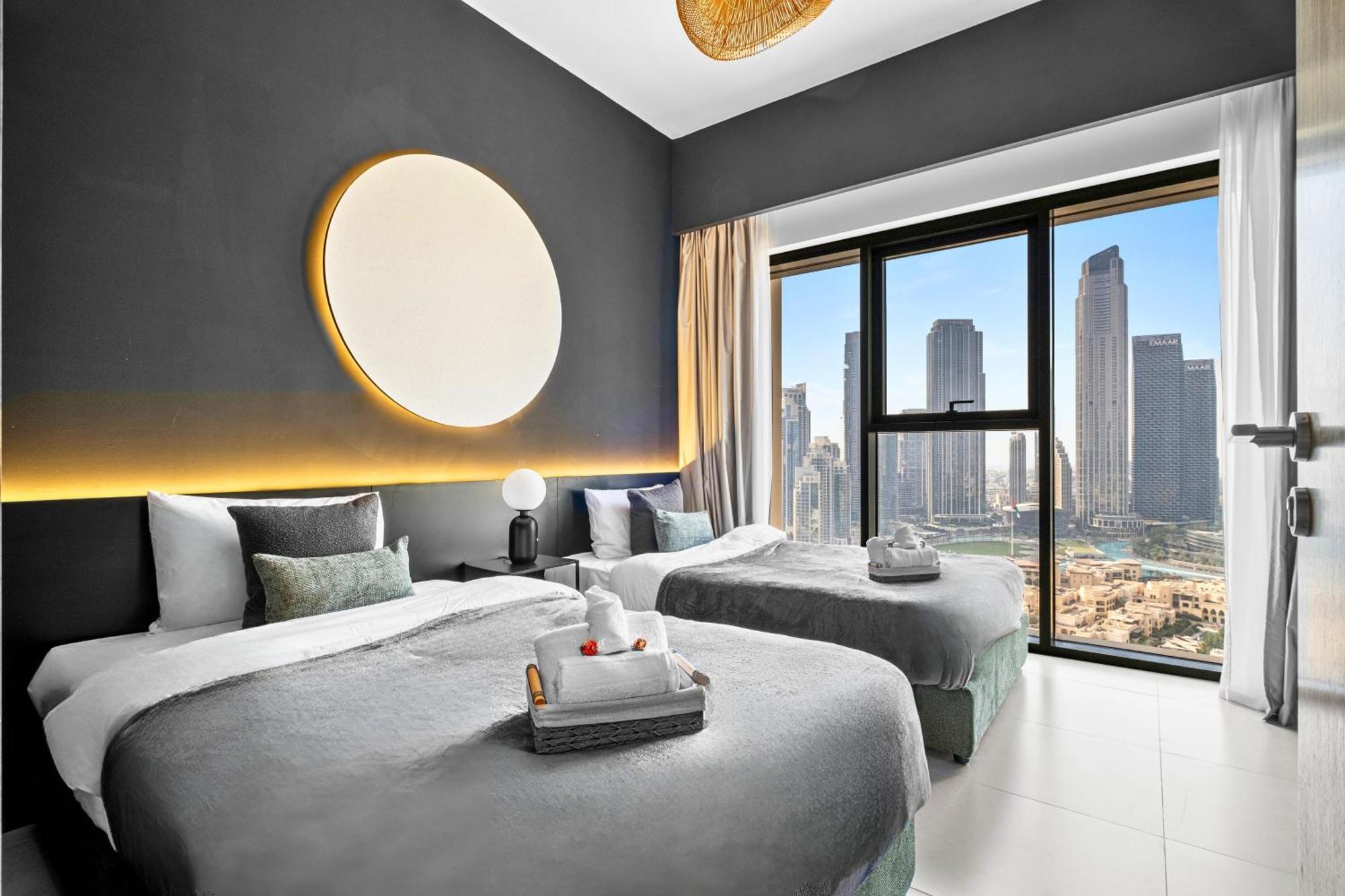 Luxury At The Top- Iconic Burj Views-dubai Mall Access 2br By Maxx Value Homes Apartamento