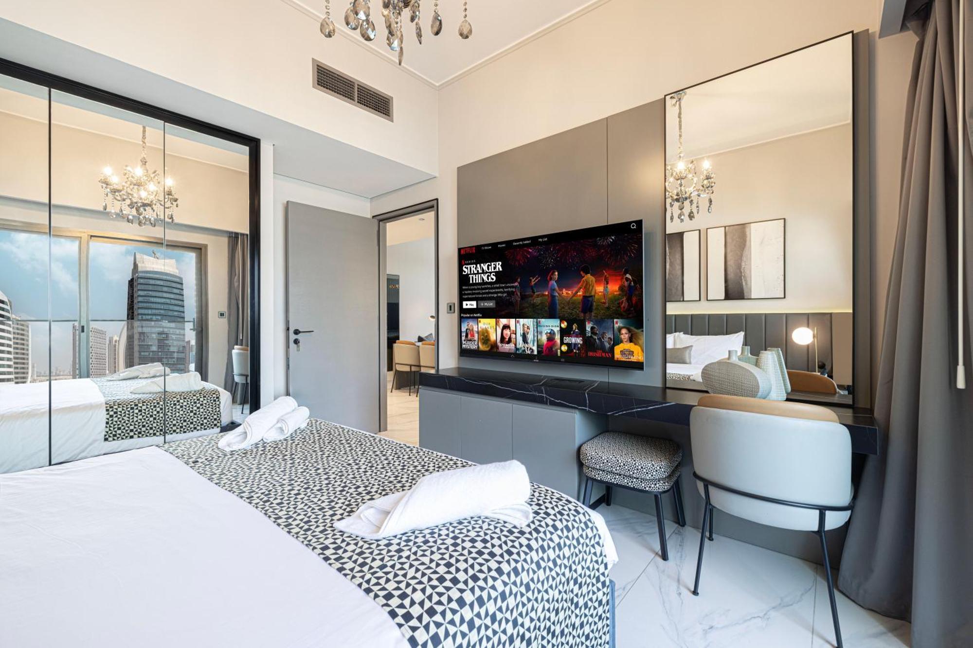2br Gem Steps From Mall & Burj Dubaï