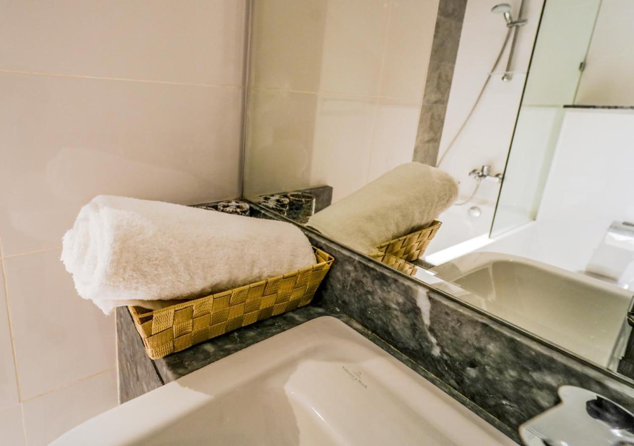 Spacious 1br In Habtoor With Canal Views & Close To Mall *