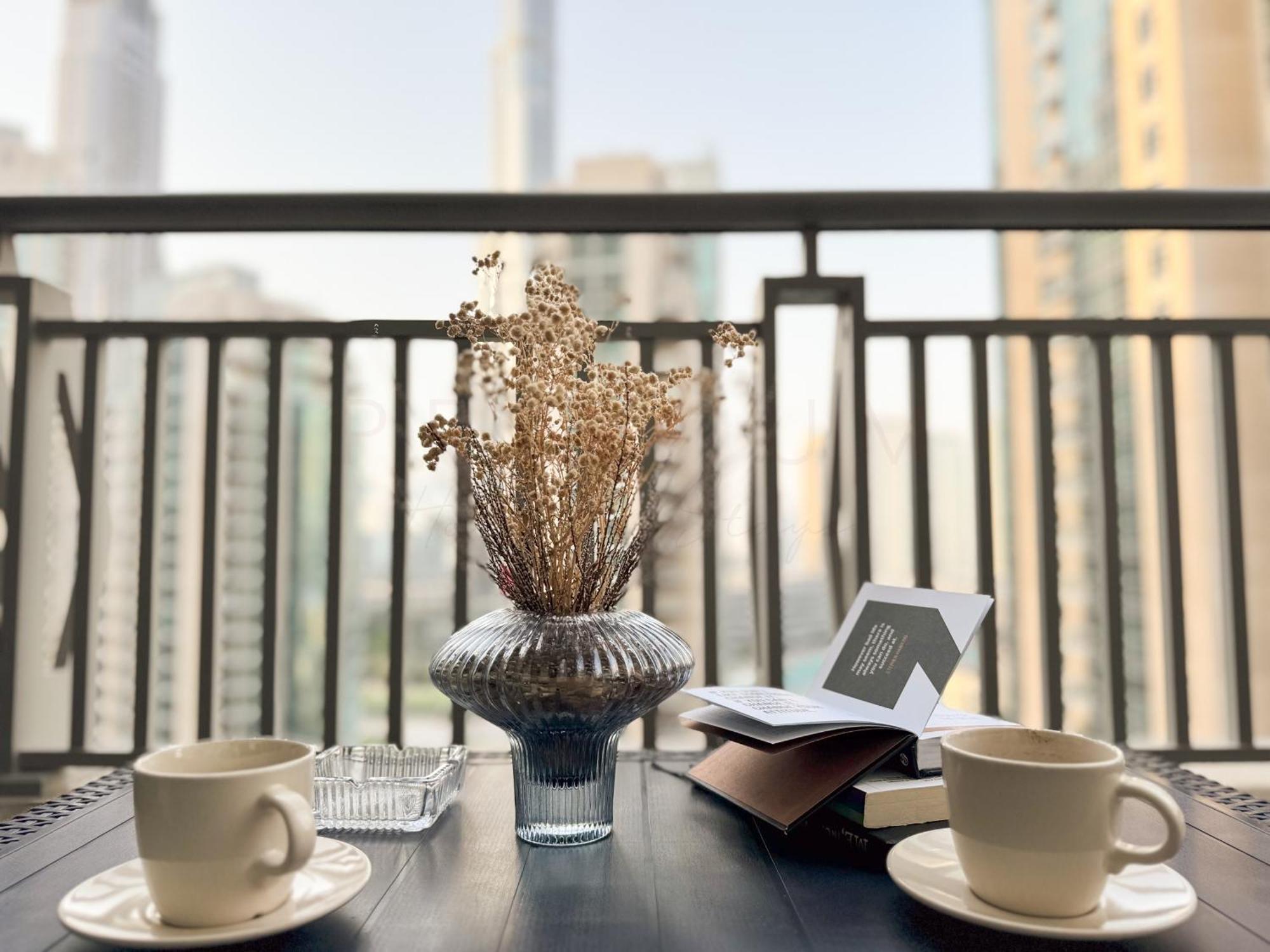 Apartamento 1702 - Boulevard Centre T2, Dubái