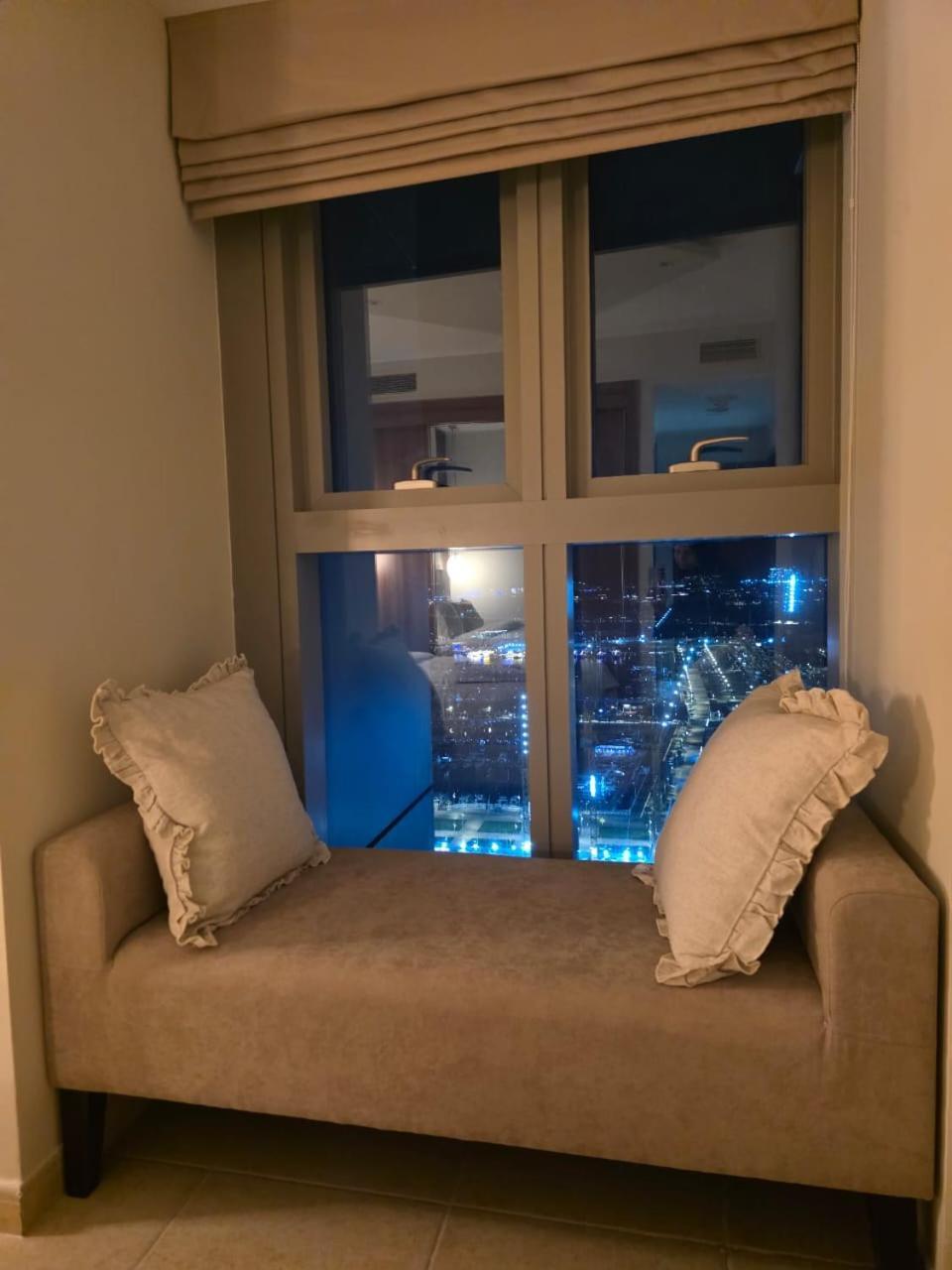 28- Affortable Cozy Living, Work Friendly, Longer Stays Next To Tram * Dubaï